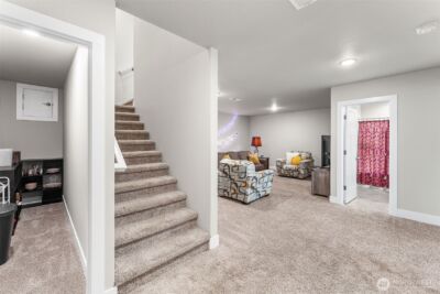 826 W Golden Eagle Avenue , La Center, WA 98629 - Photo 24