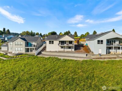826 W Golden Eagle Avenue , La Center, WA 98629 - Photo 32