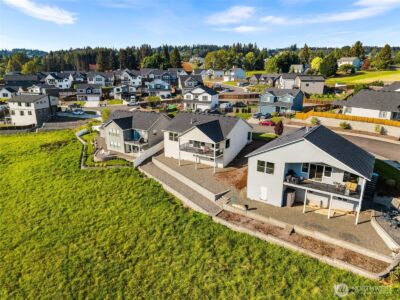 826 W Golden Eagle Avenue , La Center, WA 98629 - Photo 33