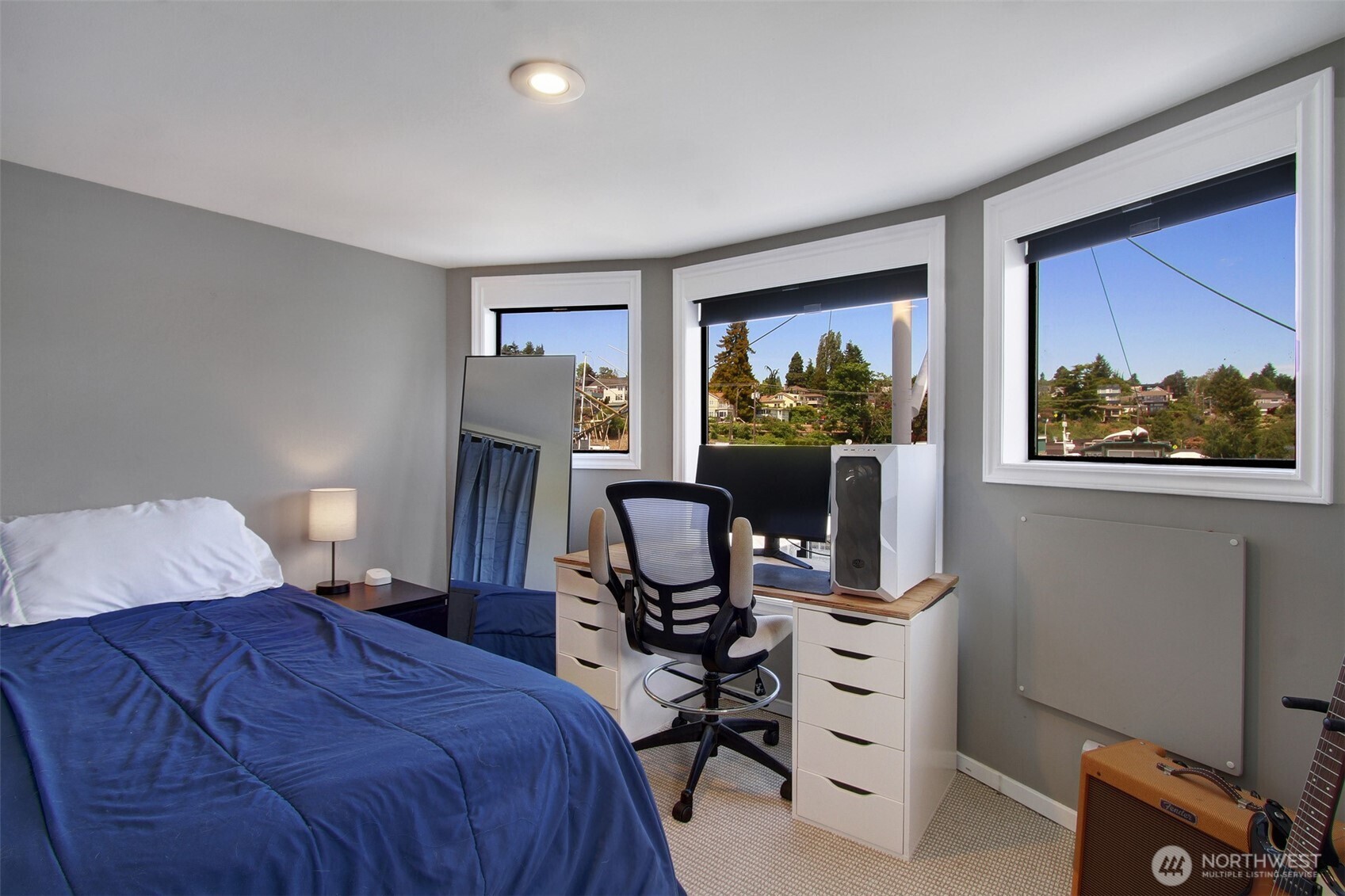 2401 N Northlake Way #B13, Seattle, WA 98103
