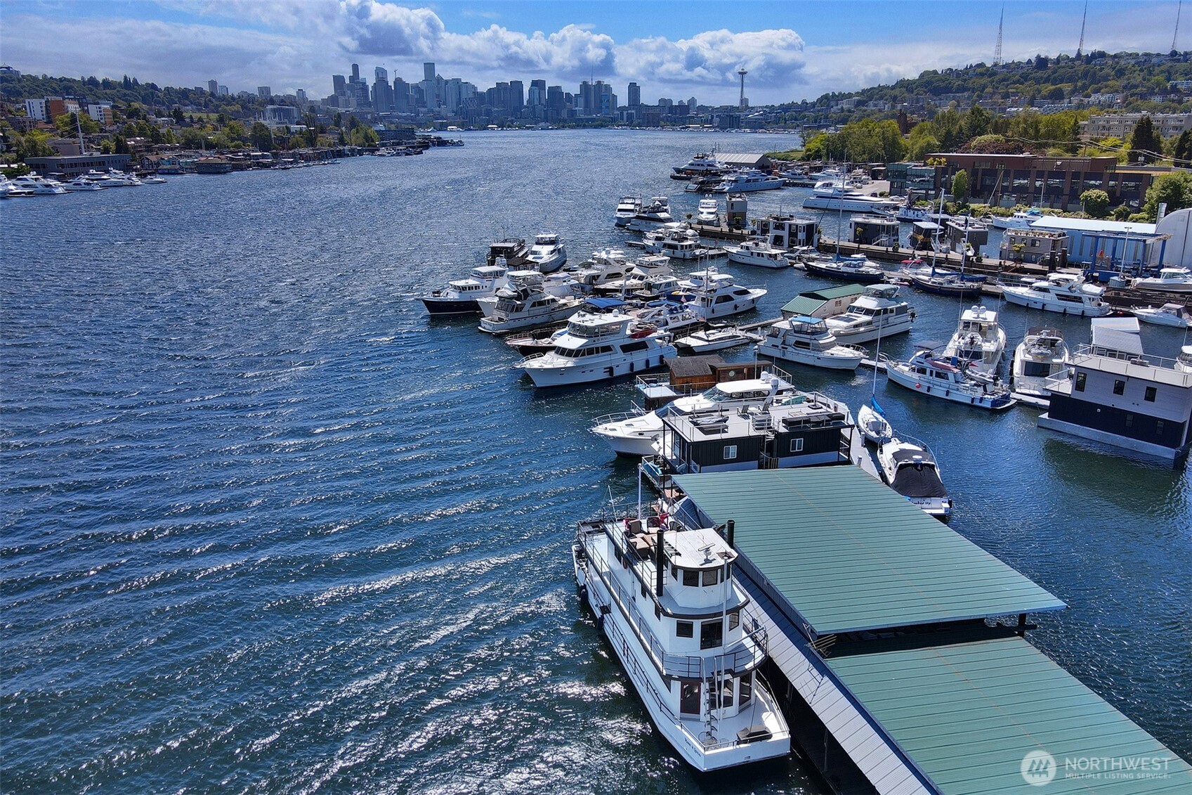 2401 N Northlake Way #B13, Seattle, WA 98103