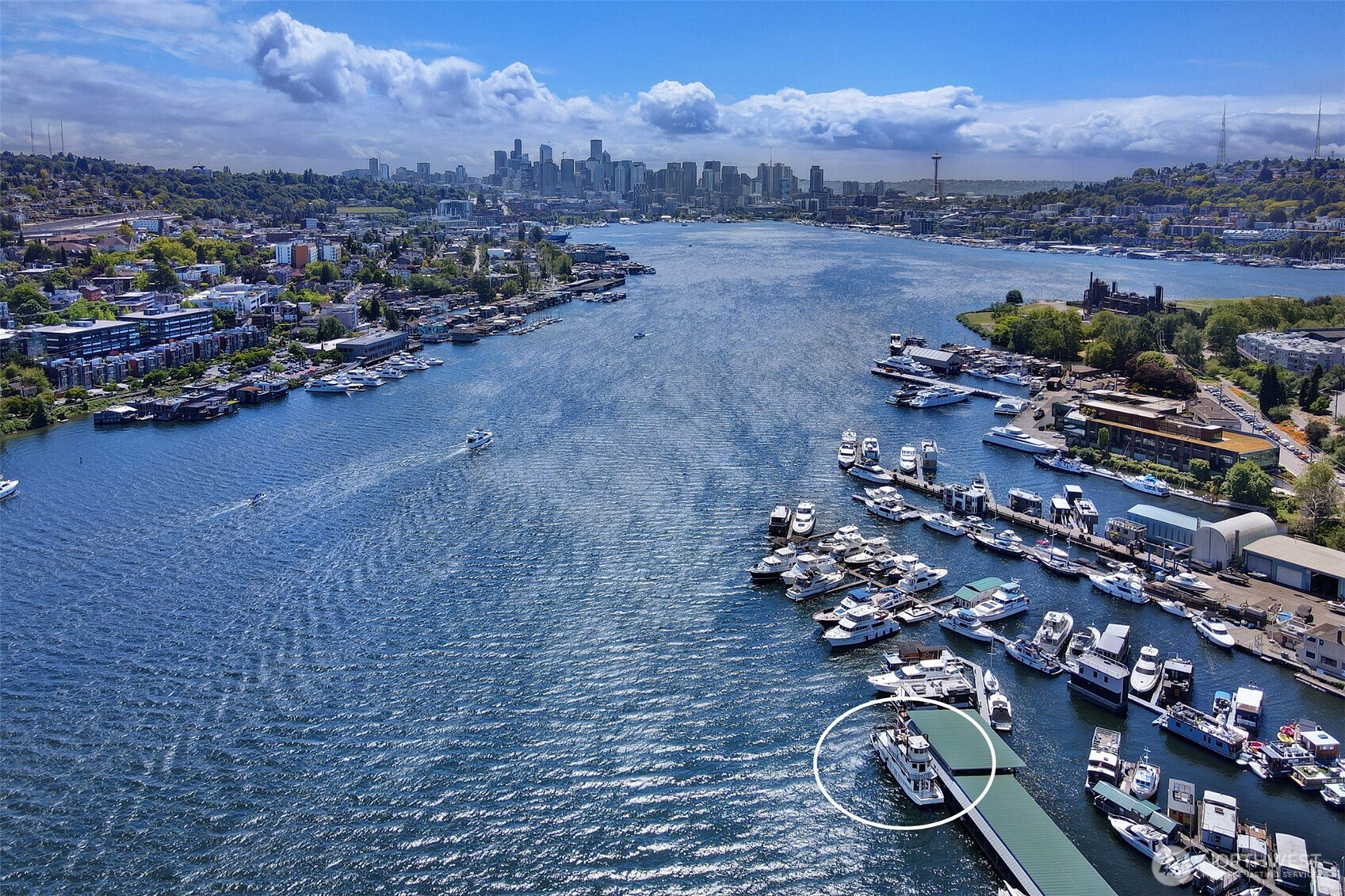 2401 N Northlake Way #B13, Seattle, WA 98103