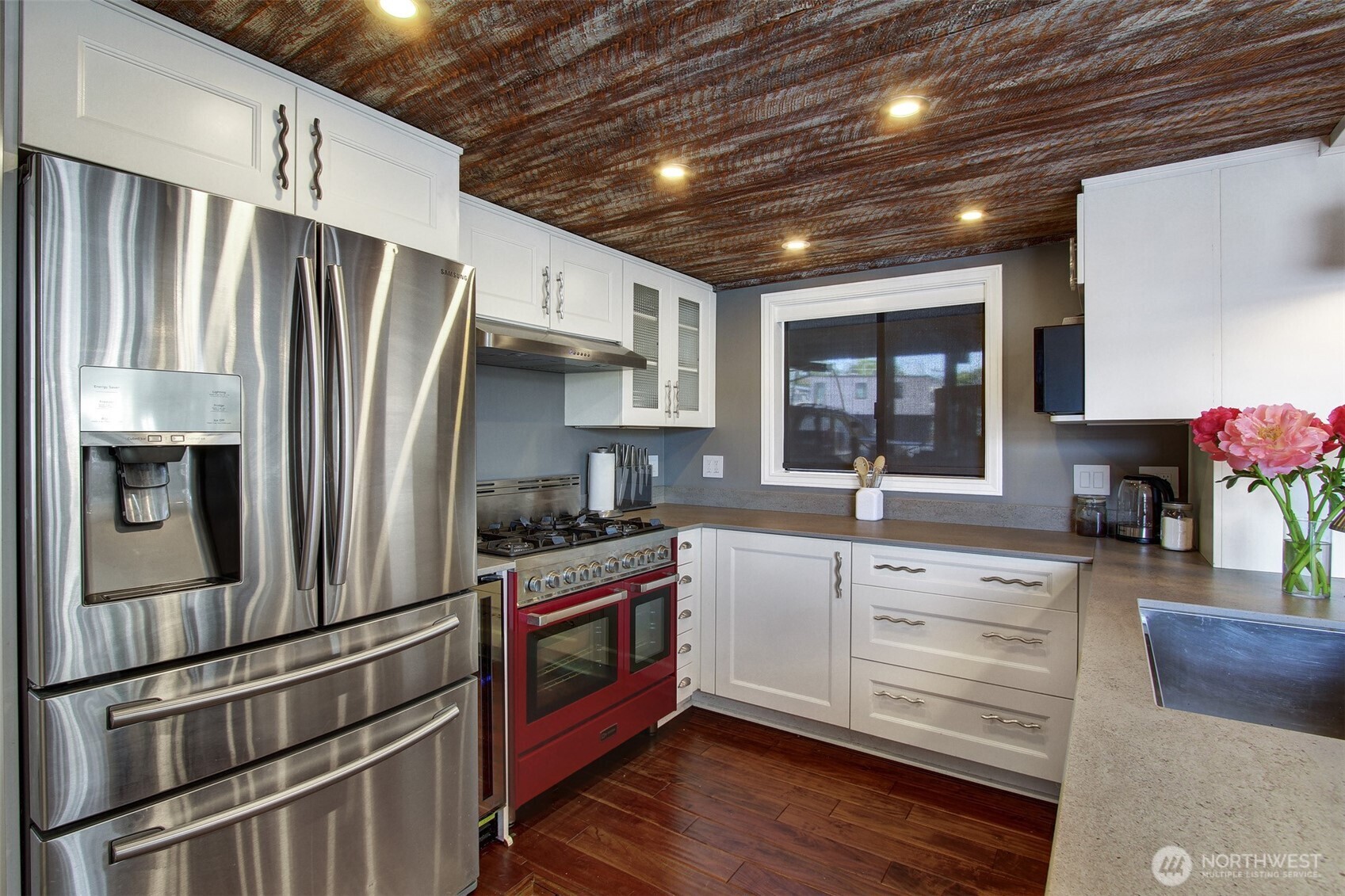 2401 N Northlake Way #B13, Seattle, WA 98103