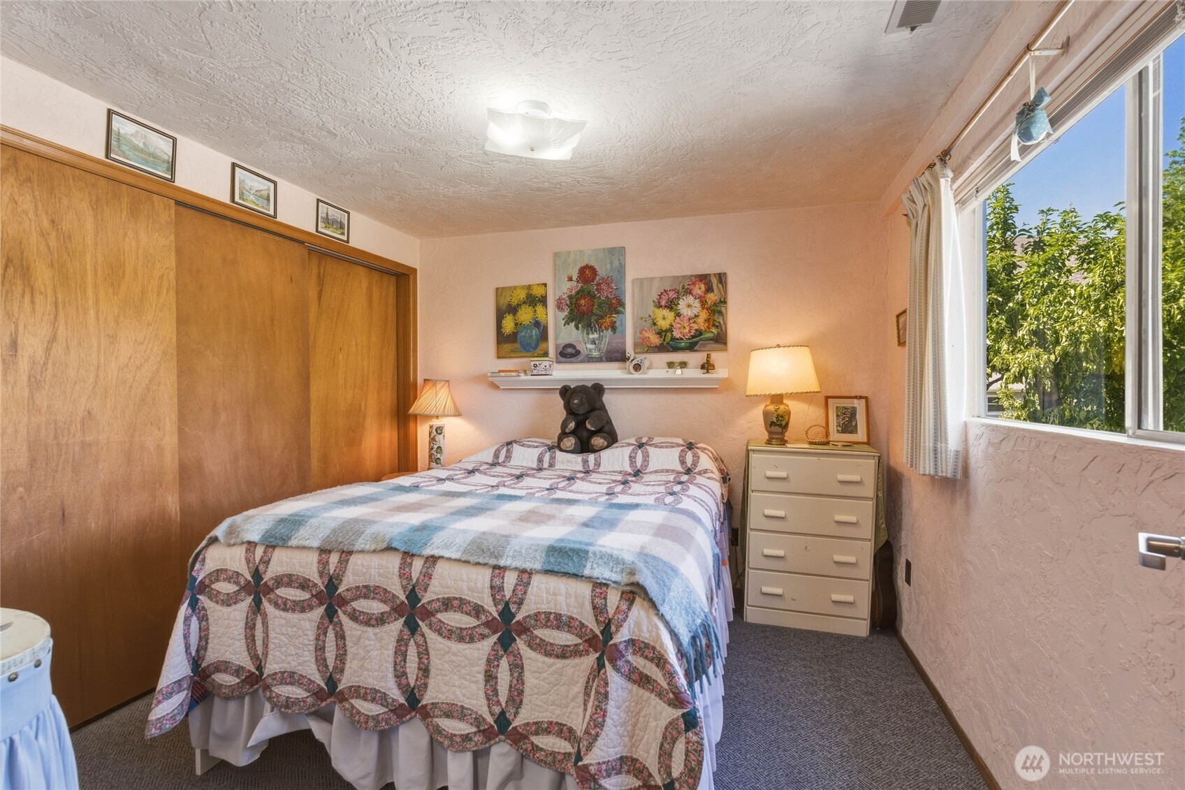 245 Lakeview Avenue , Orondo, WA 98843