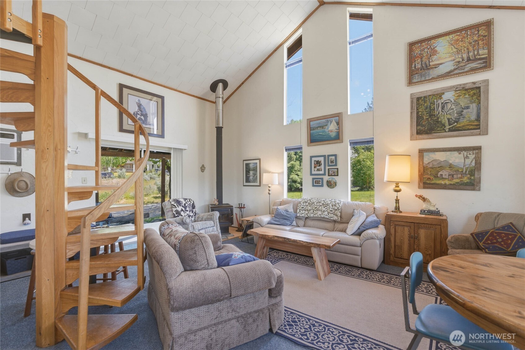 245 Lakeview Avenue , Orondo, WA 98843