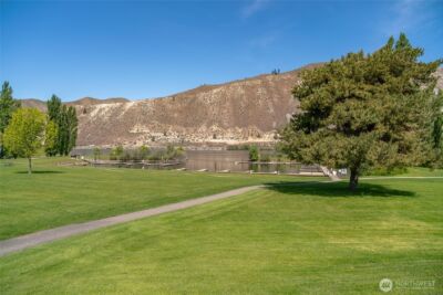 245 Lakeview Avenue , Orondo, WA 98843 - Photo 34