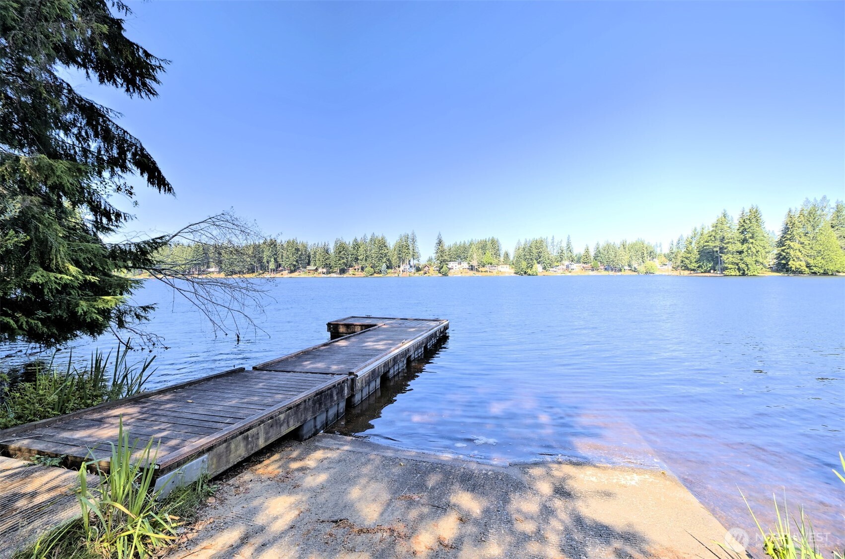 1261 E Lakeshore Drive W, Shelton, WA 98584