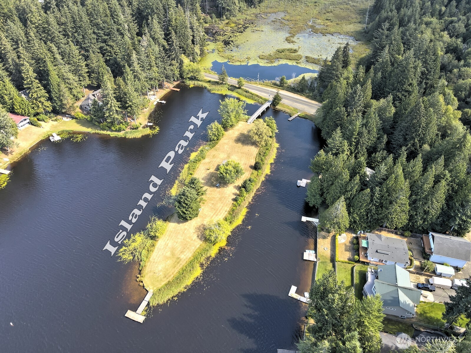 1261 E Lakeshore Drive W, Shelton, WA 98584