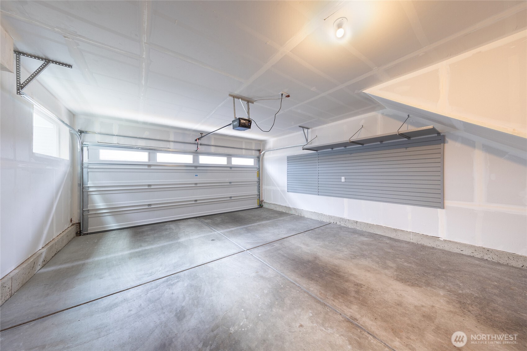 2116 N 147th St #E, Shoreline, WA 98133-6753