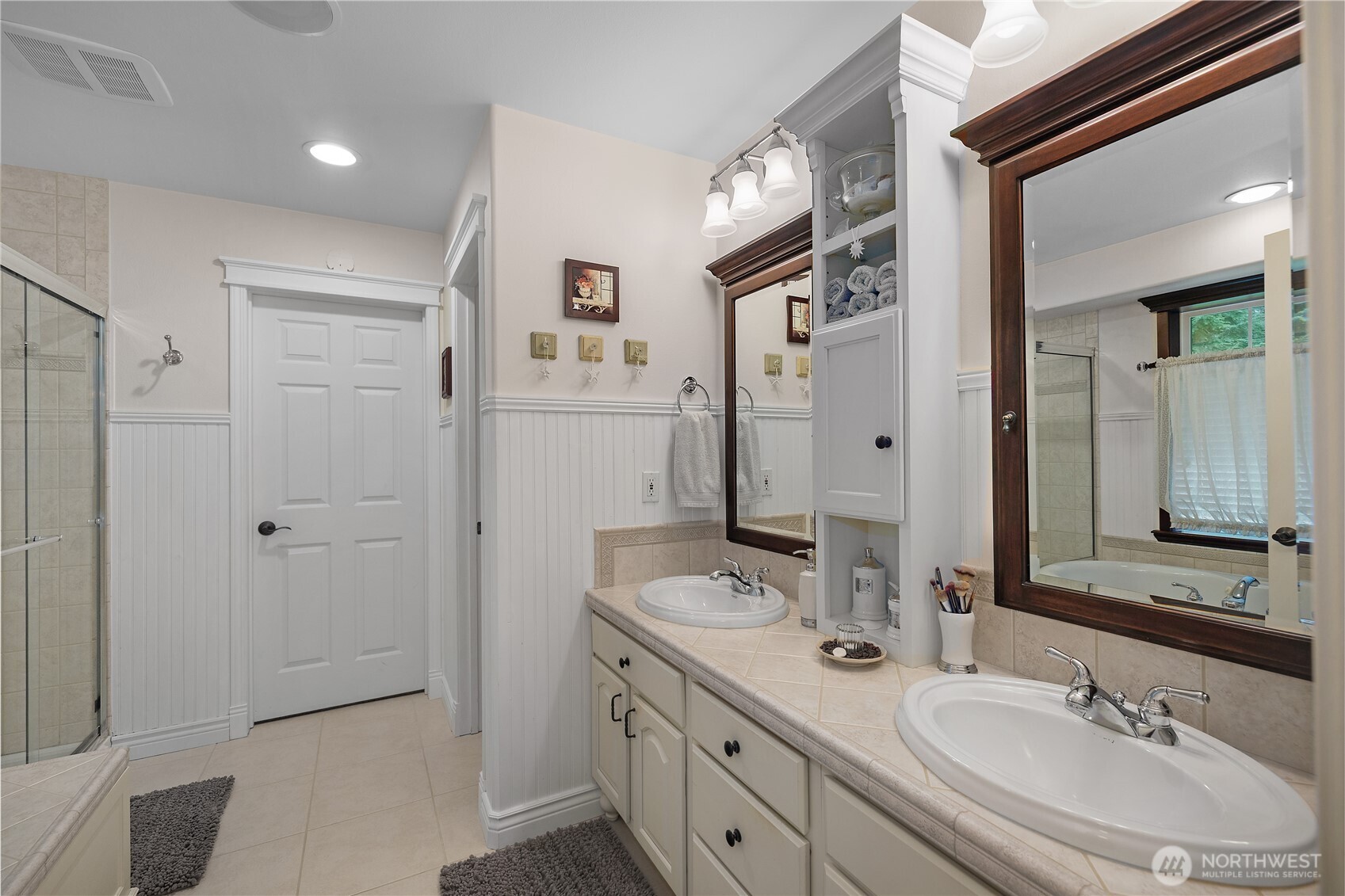 280 E Ann Arbor Drive , Shelton, WA 98584