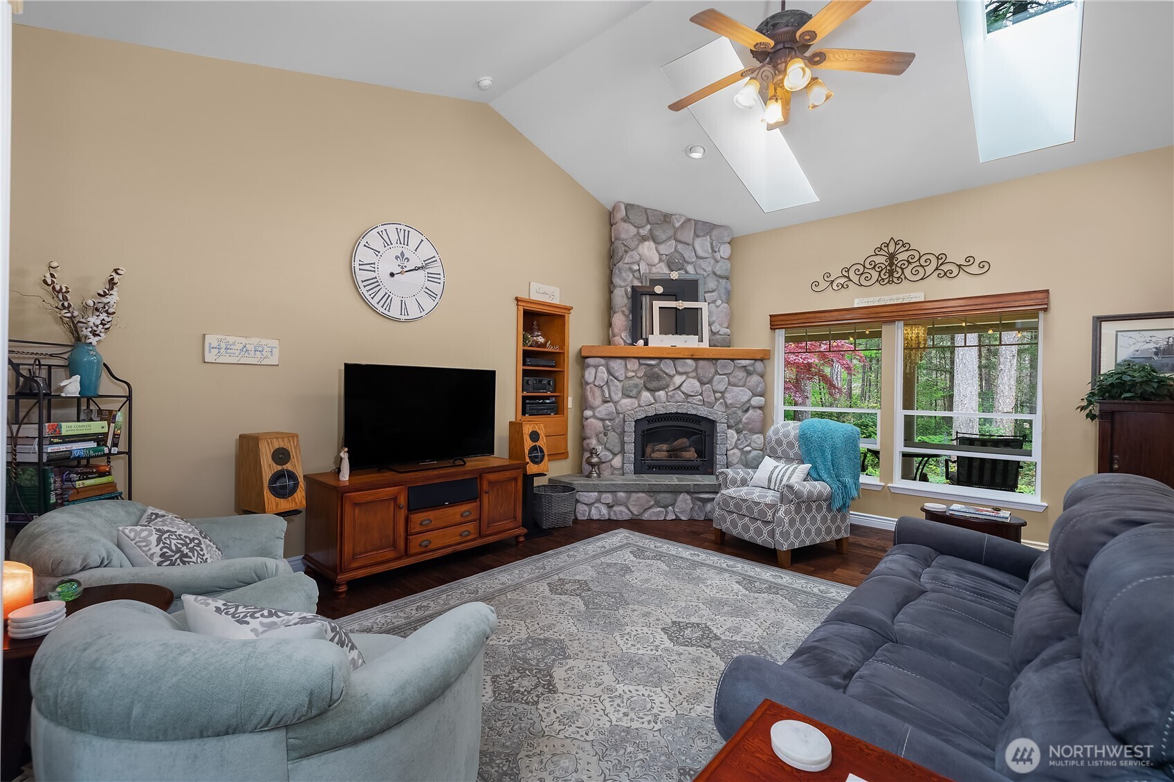 280 E Ann Arbor Drive , Shelton, WA 98584