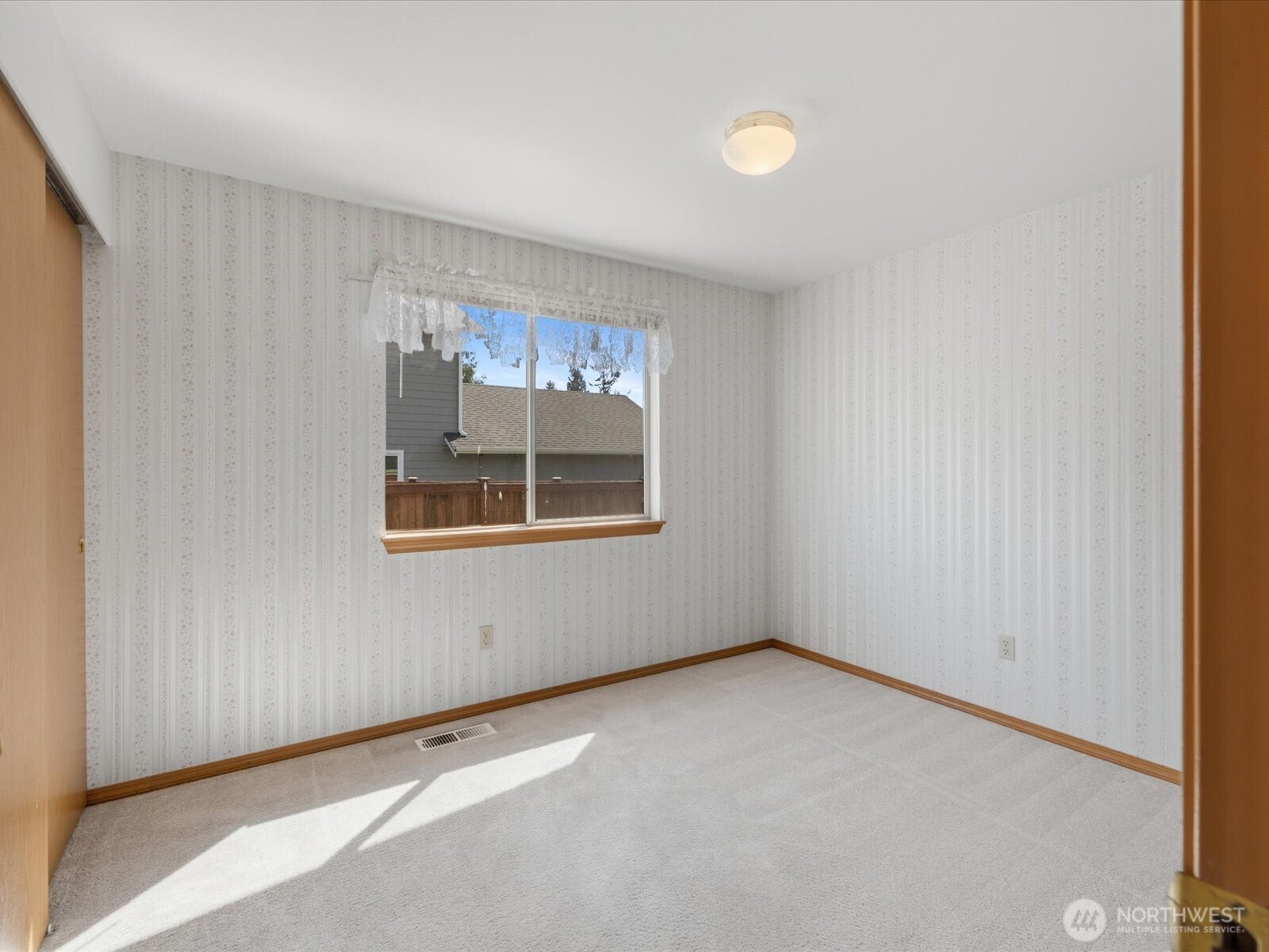 11423 29th Place NE, Lake Stevens, WA 98258