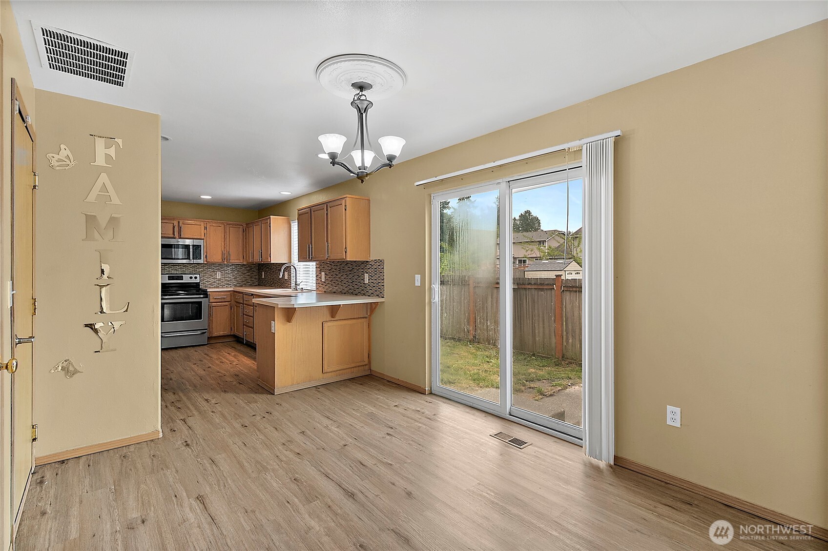 1324 E 181st Street Ct E, Spanaway, WA 98387