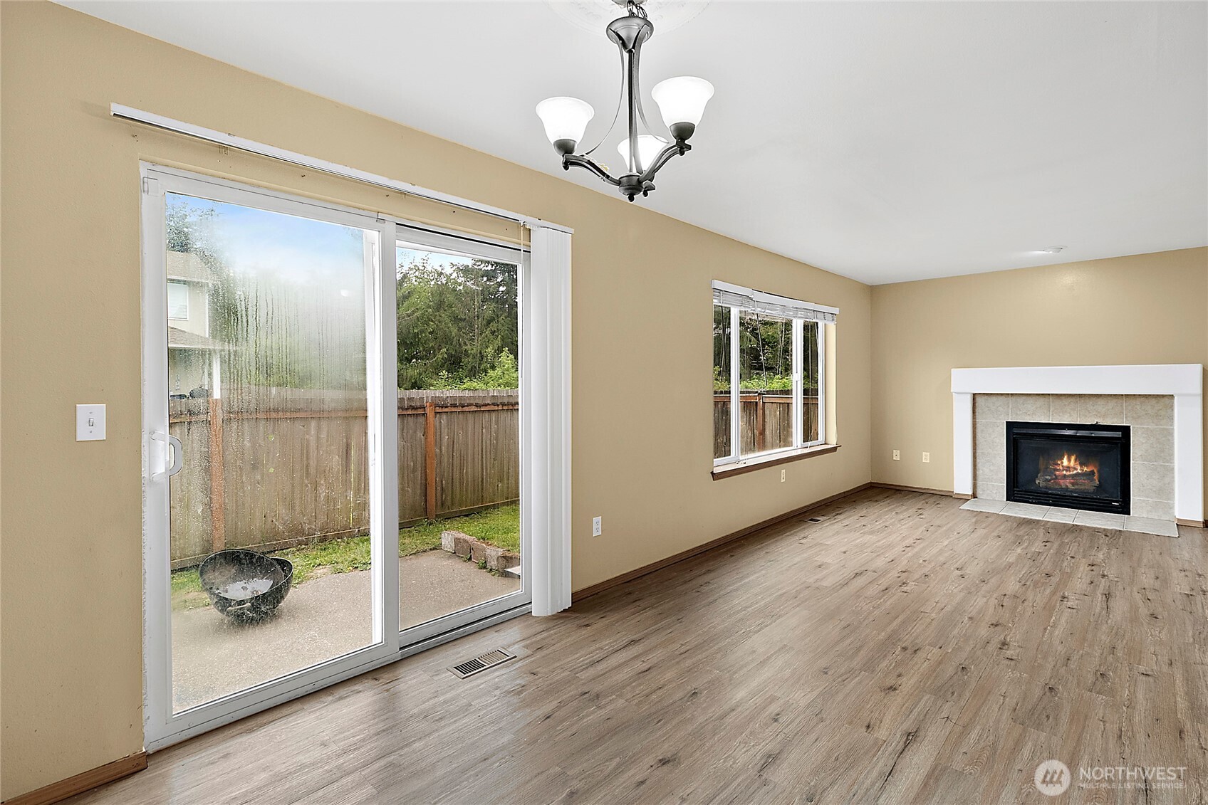1324 E 181st Street Ct E, Spanaway, WA 98387