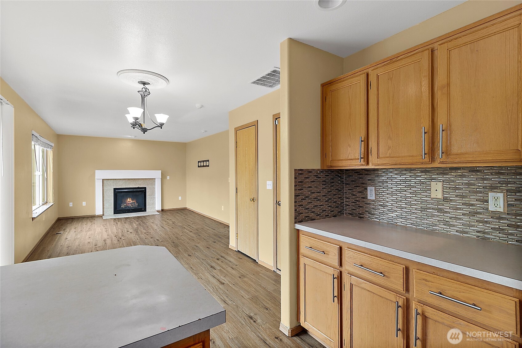 1324 E 181st Street Ct E, Spanaway, WA 98387
