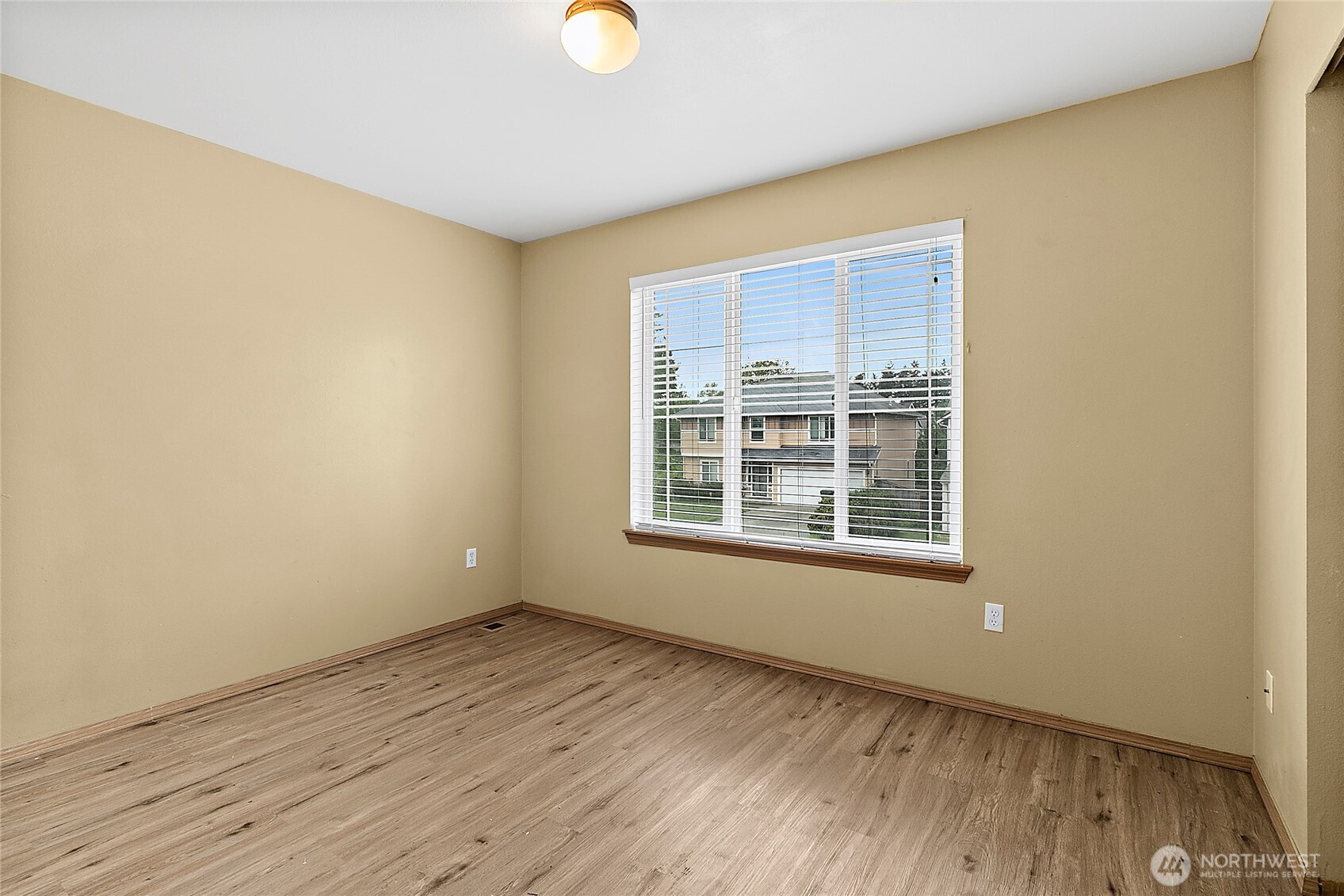 1324 E 181st Street Ct E, Spanaway, WA 98387