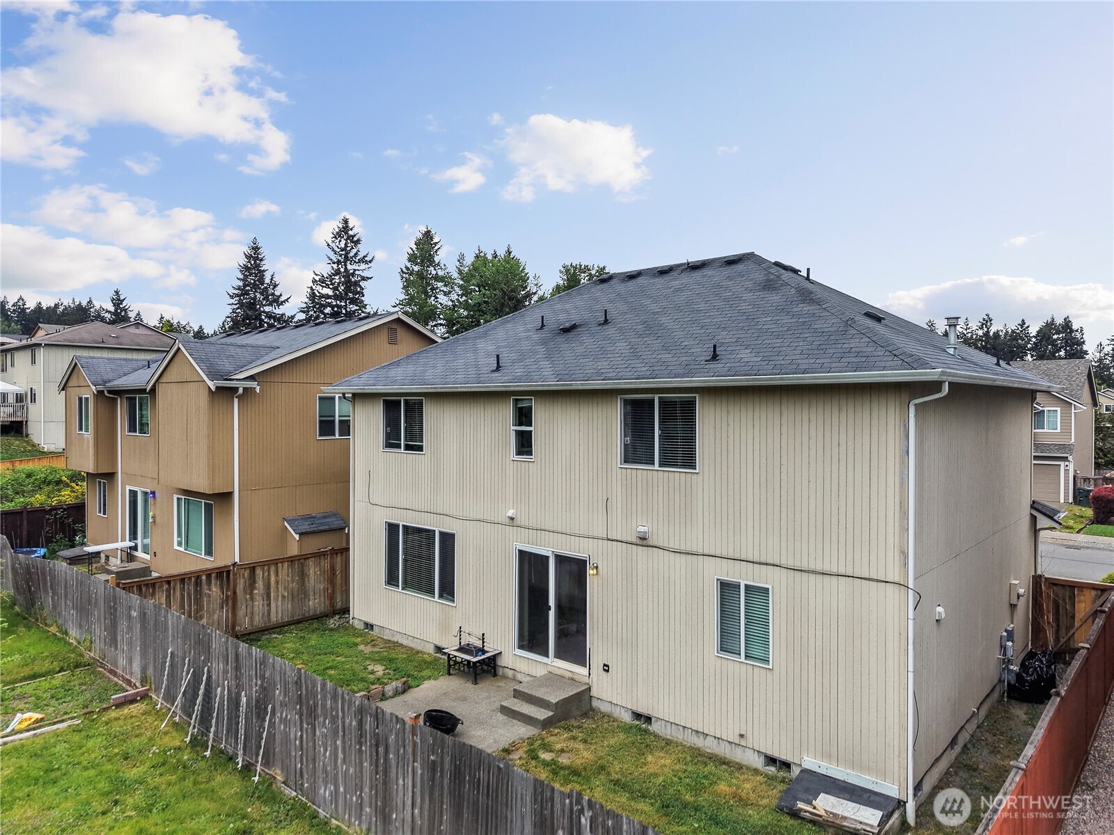 1324 E 181st Street Ct E, Spanaway, WA 98387