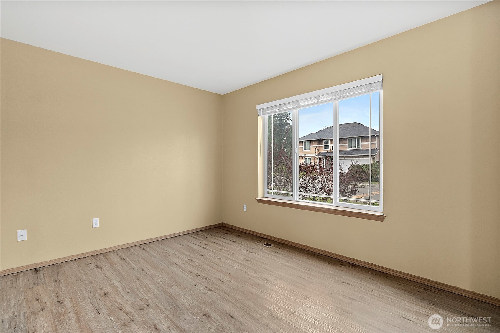 1324 E 181st Street Ct E, Spanaway, WA 98387