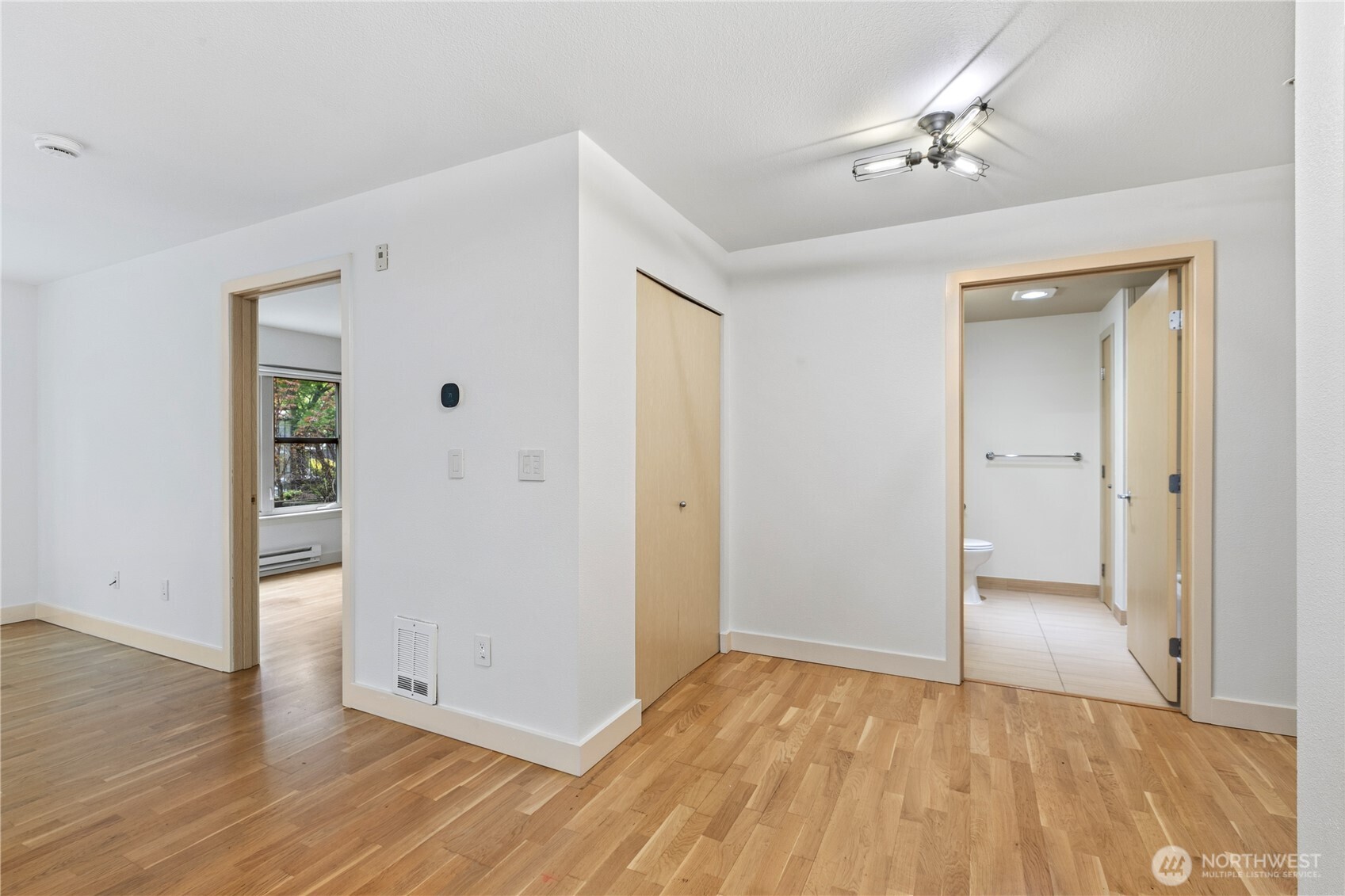 1620 Belmont Avenue #121, Seattle, WA 98122