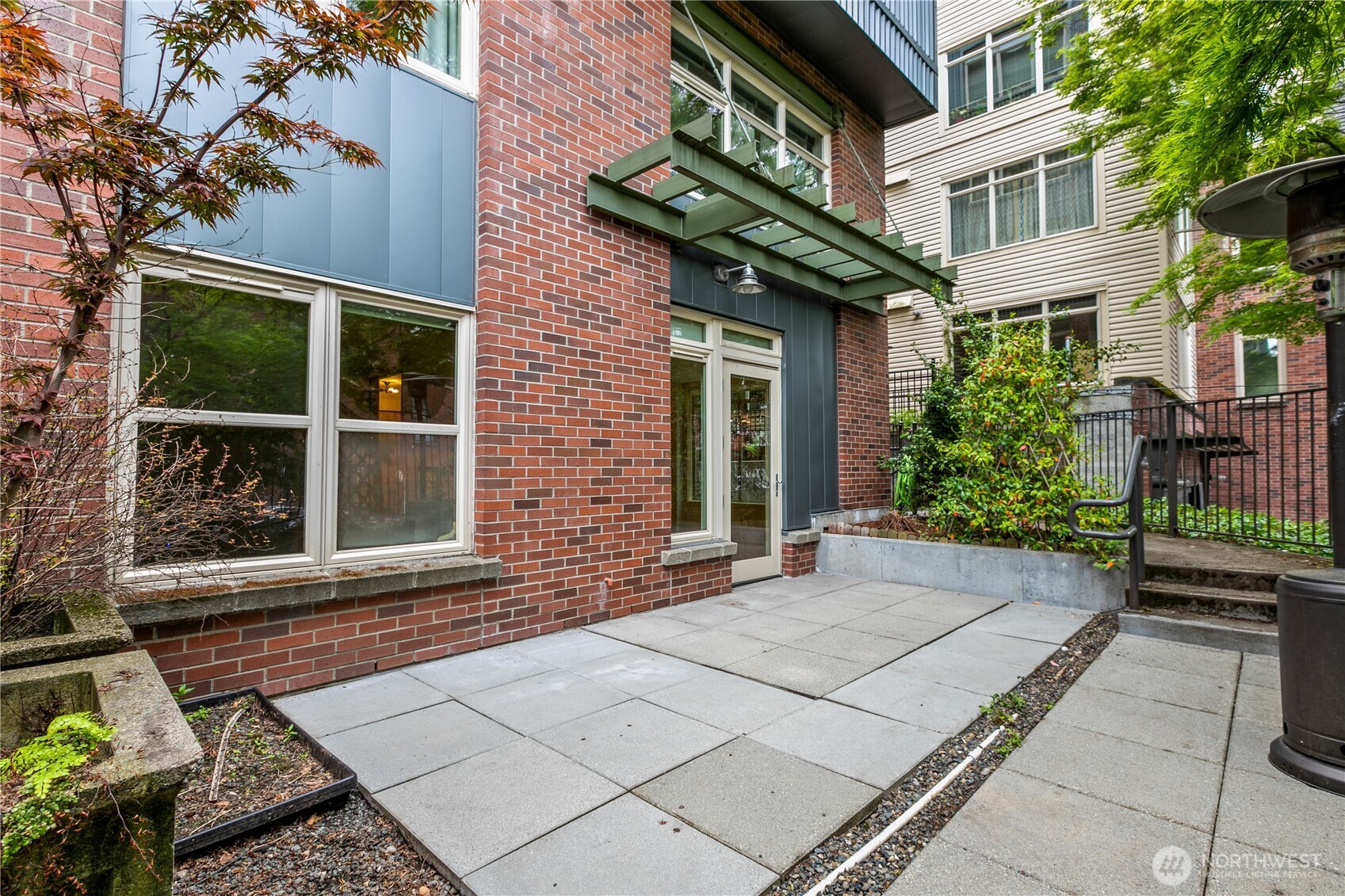 1620 Belmont Avenue #121, Seattle, WA 98122