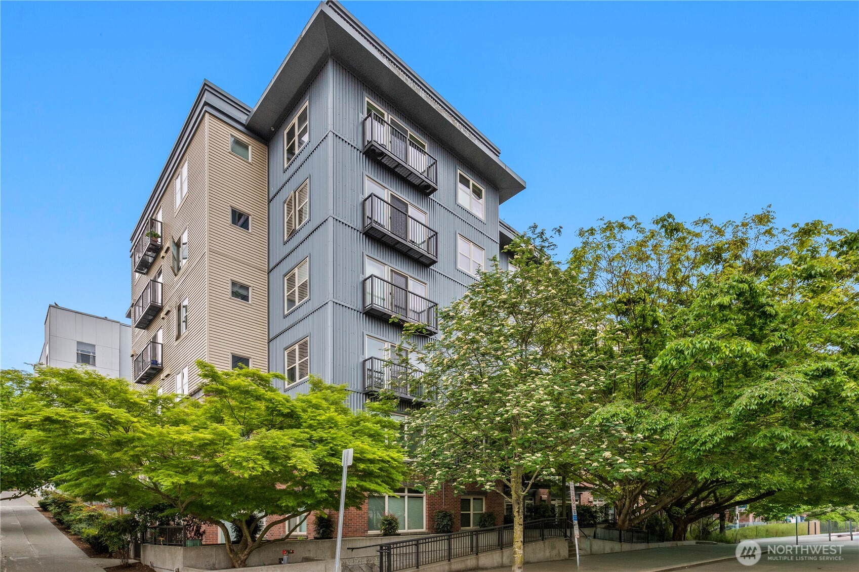 1620 Belmont Avenue #121, Seattle, WA 98122