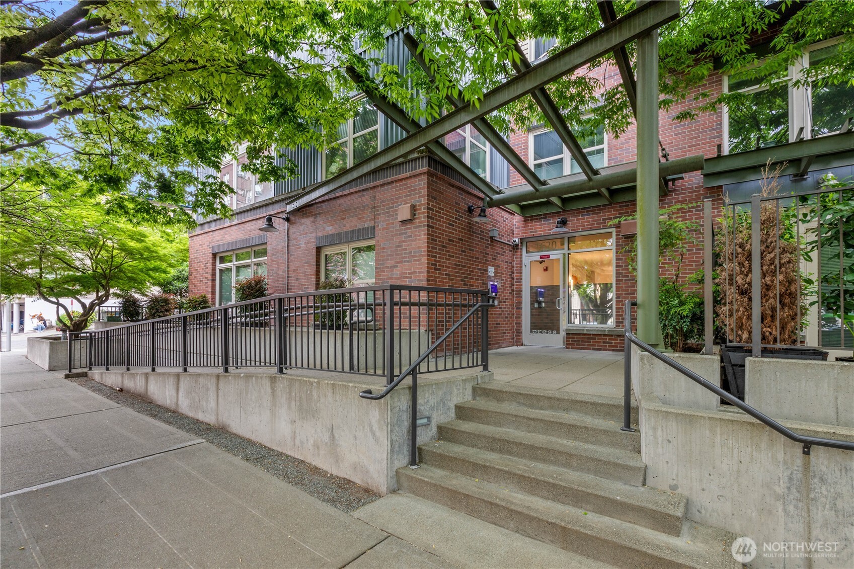 1620 Belmont Avenue #121, Seattle, WA 98122