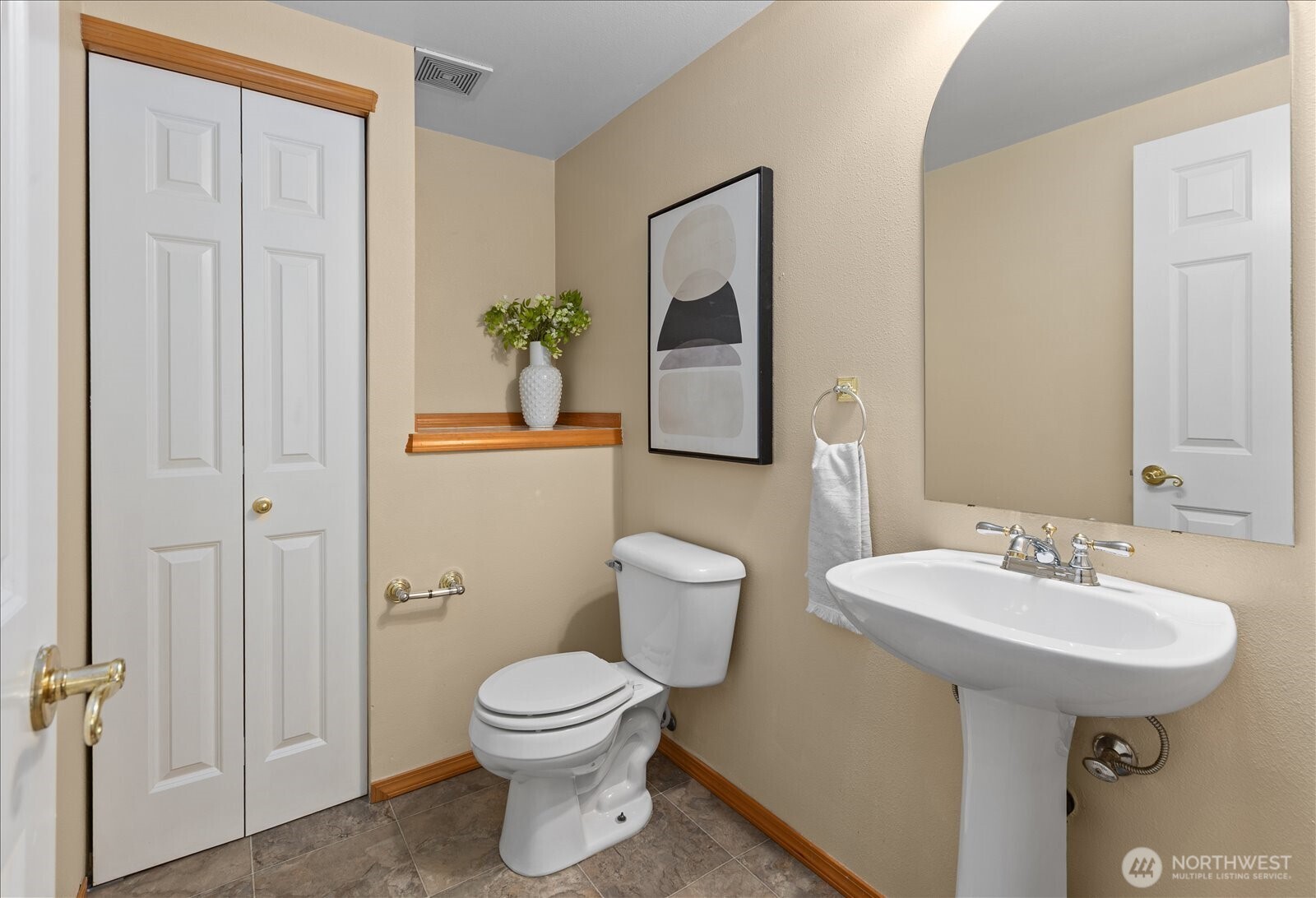 18214 Champions Drive , Arlington, WA 98223