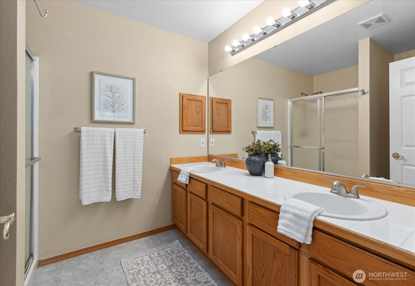 18214 Champions Drive , Arlington, WA 98223