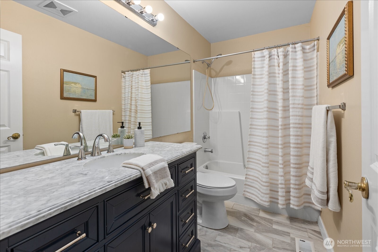 18214 Champions Drive , Arlington, WA 98223