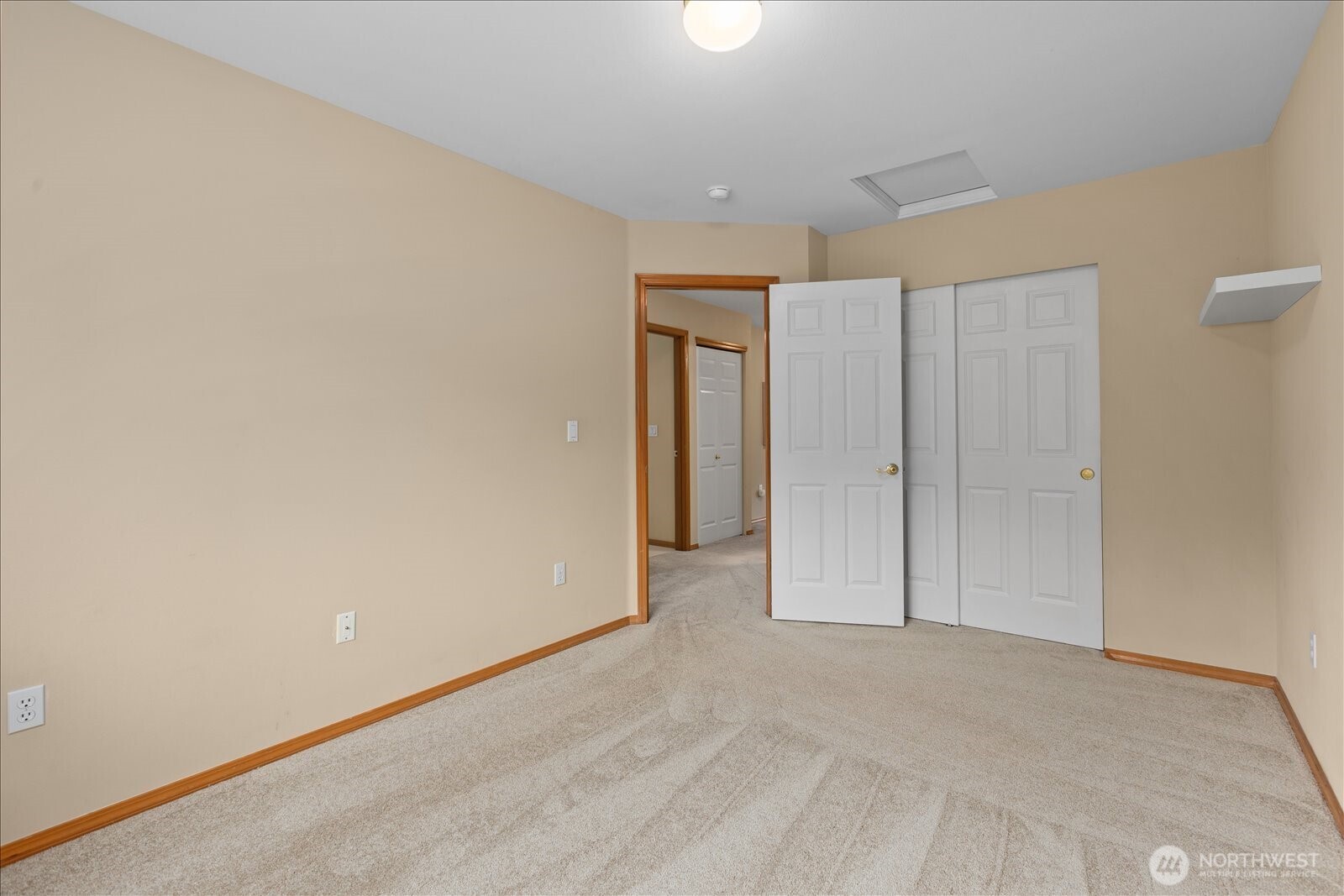 18214 Champions Drive , Arlington, WA 98223
