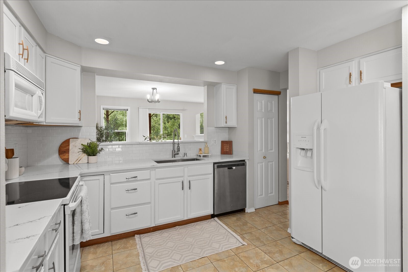 18214 Champions Drive , Arlington, WA 98223