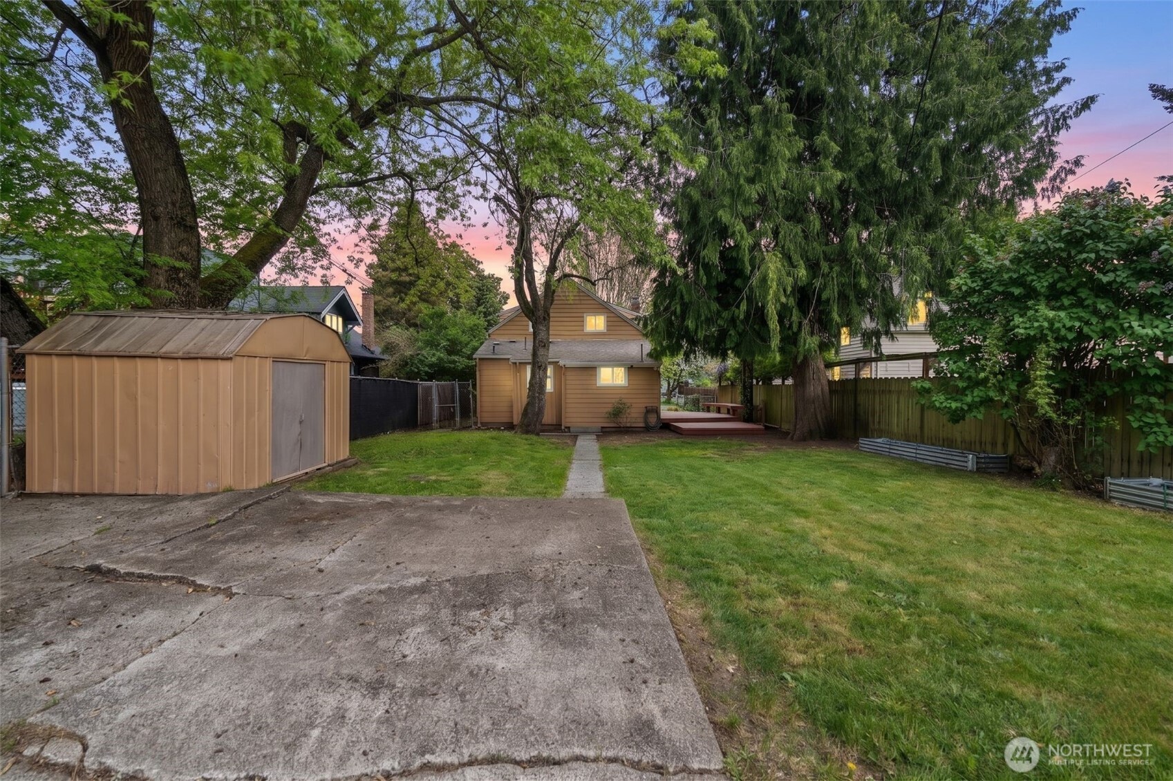 3842 S D Street , Tacoma, WA 98418
