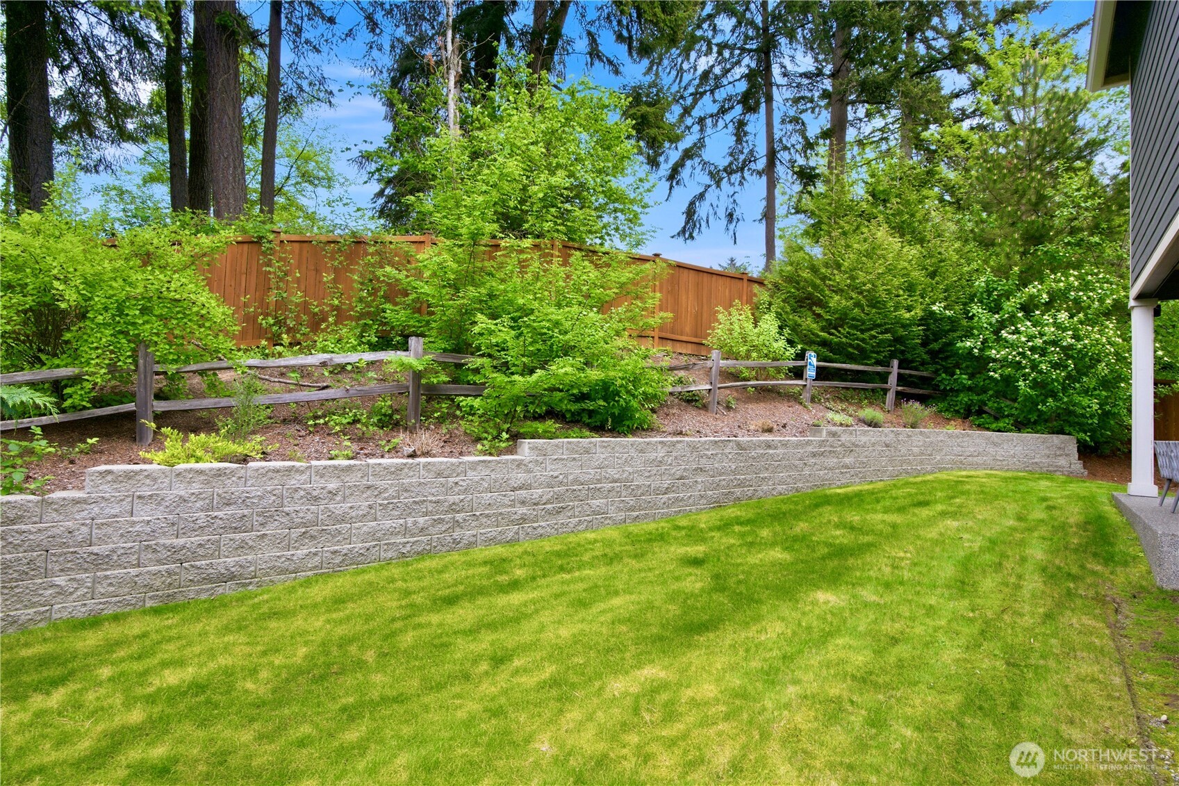 8402 121st Place SE, Newcastle, WA 98056