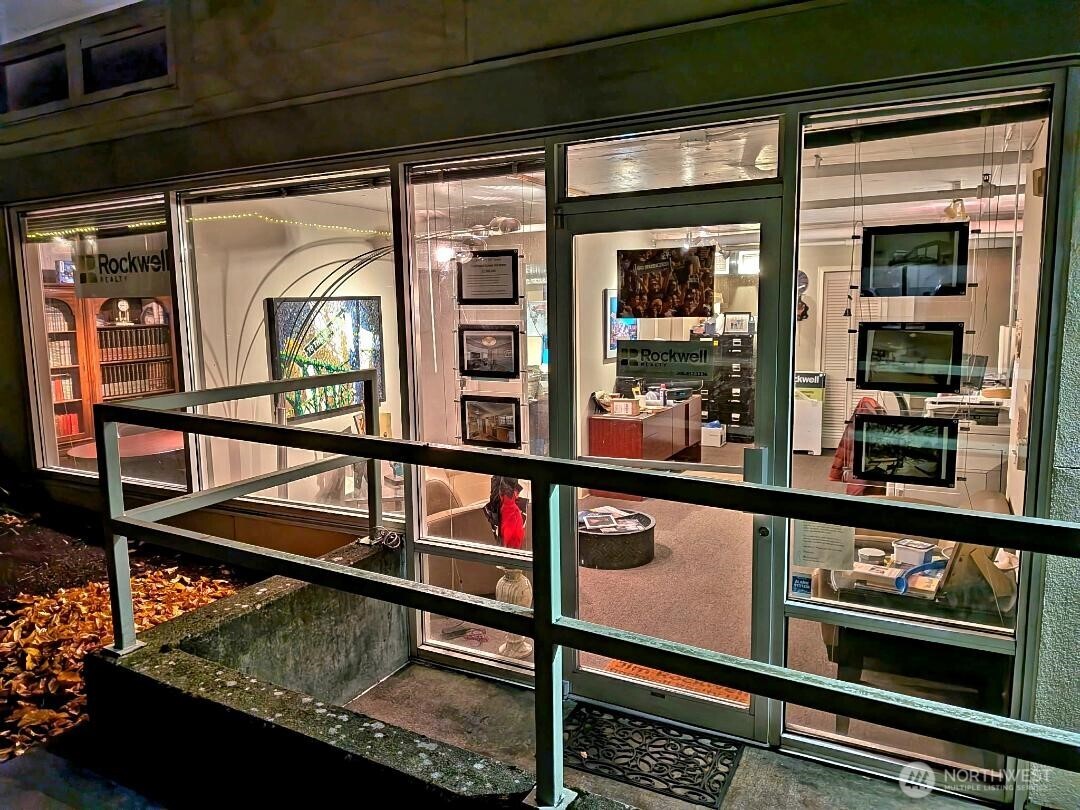 6300 32nd Avenue NW #C106, Seattle, WA 98107