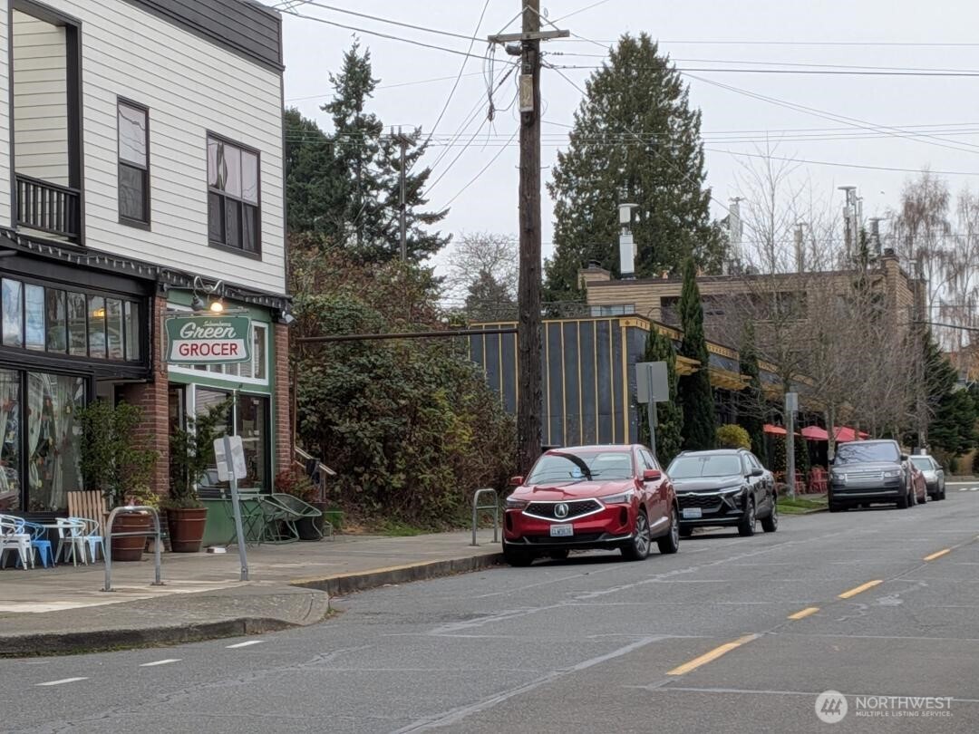 6300 32nd Avenue NW #C106, Seattle, WA 98107