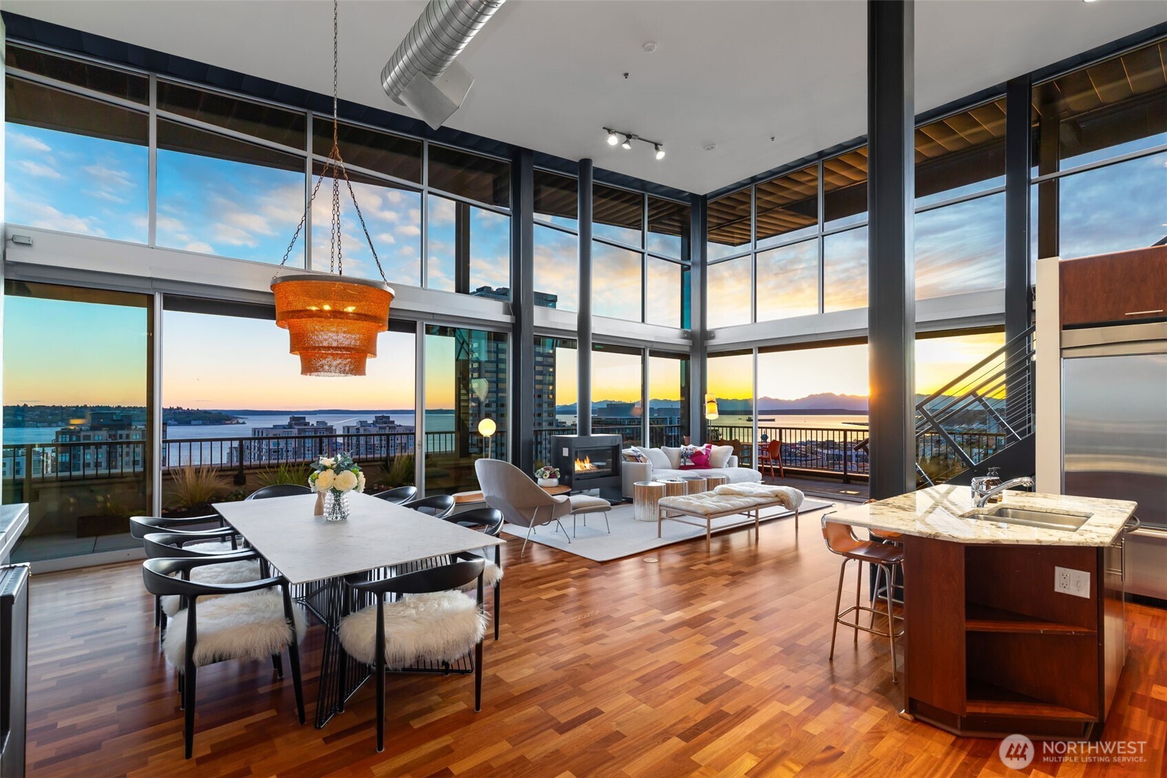 2720 3rd Avenue #PH1, Seattle, WA 98121