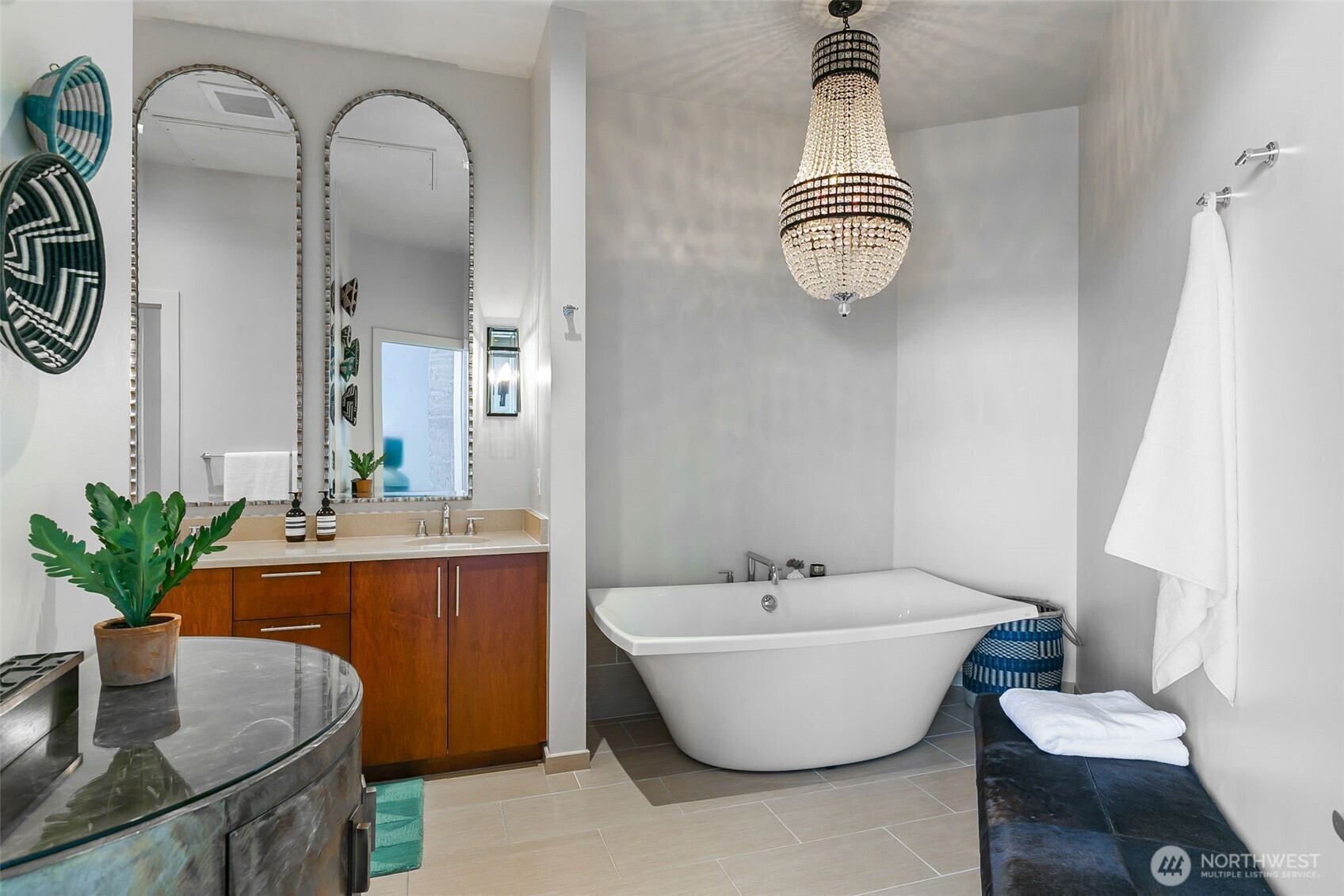 2720 3rd Avenue #PH1, Seattle, WA 98121