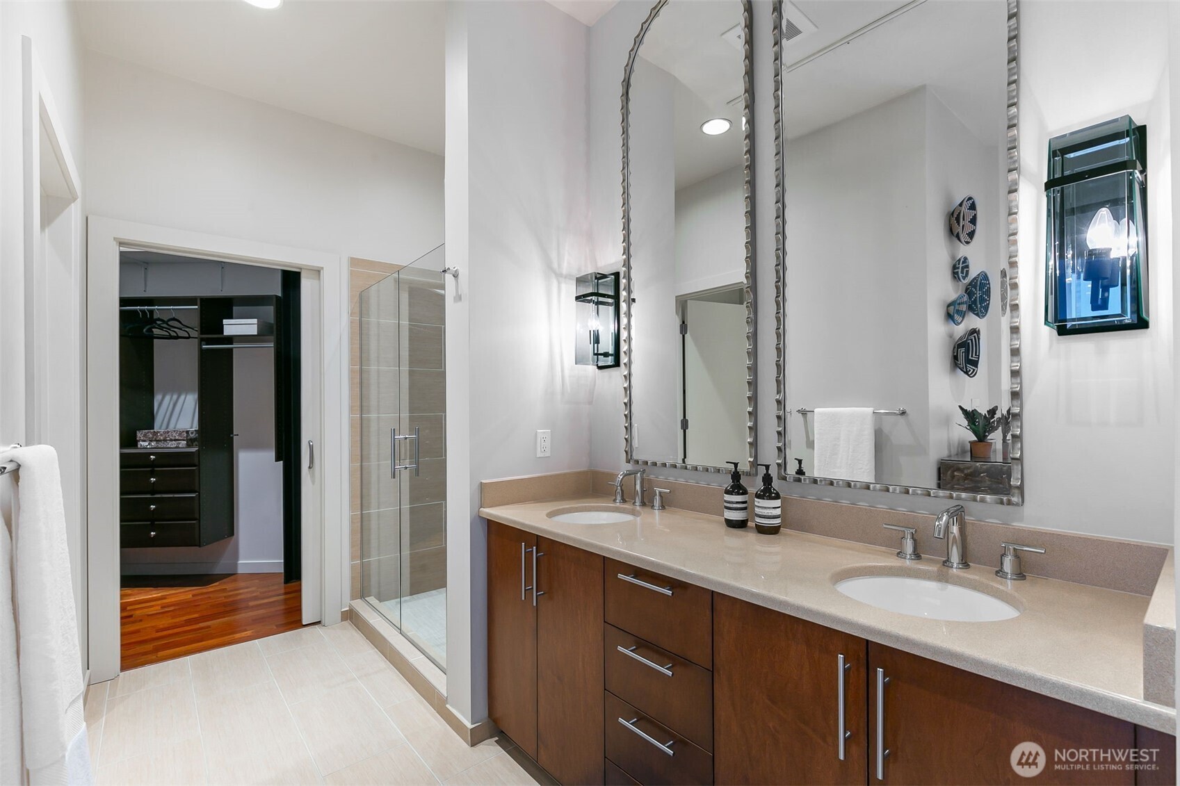 2720 3rd Avenue #PH1, Seattle, WA 98121