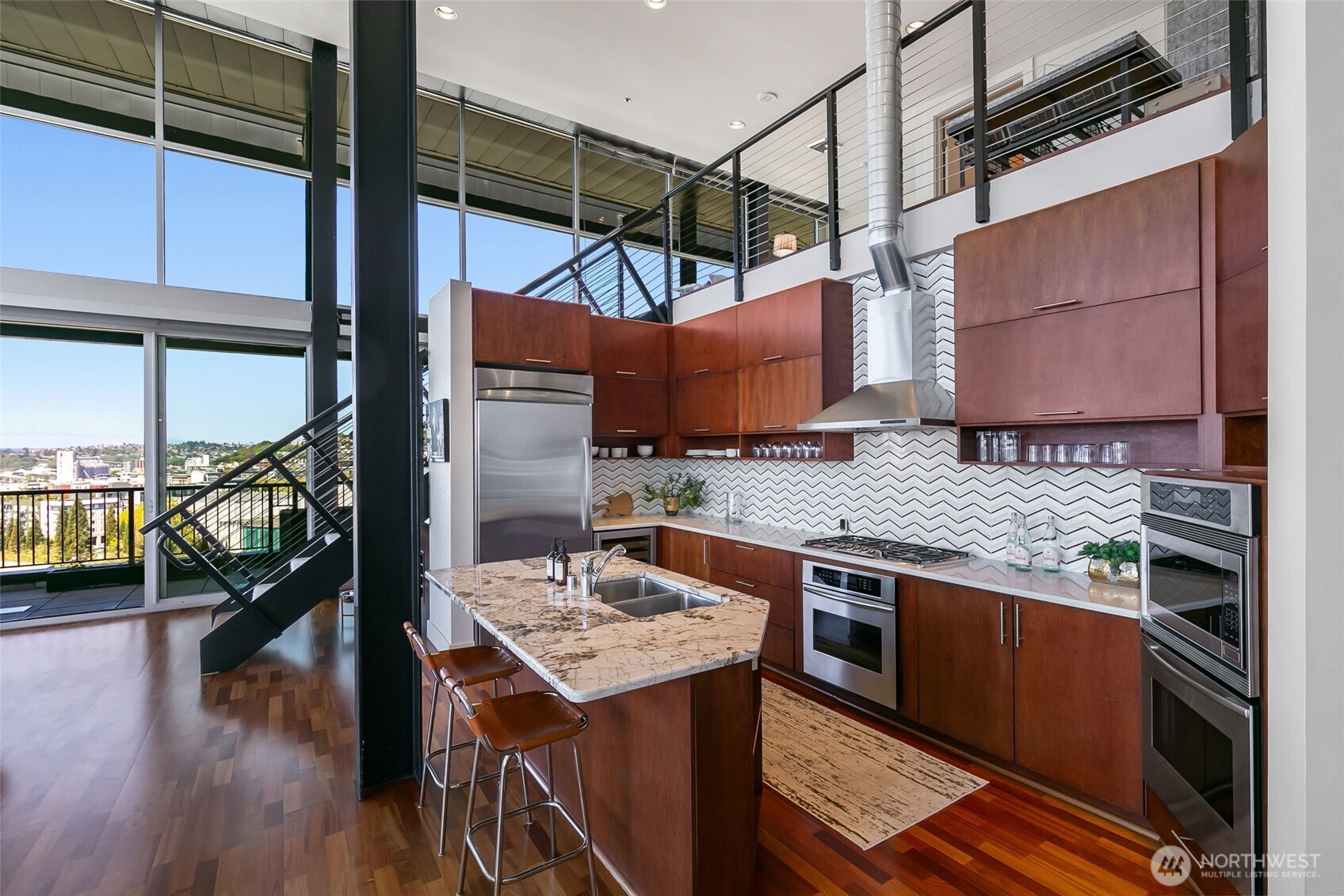 2720 3rd Avenue #PH1, Seattle, WA 98121