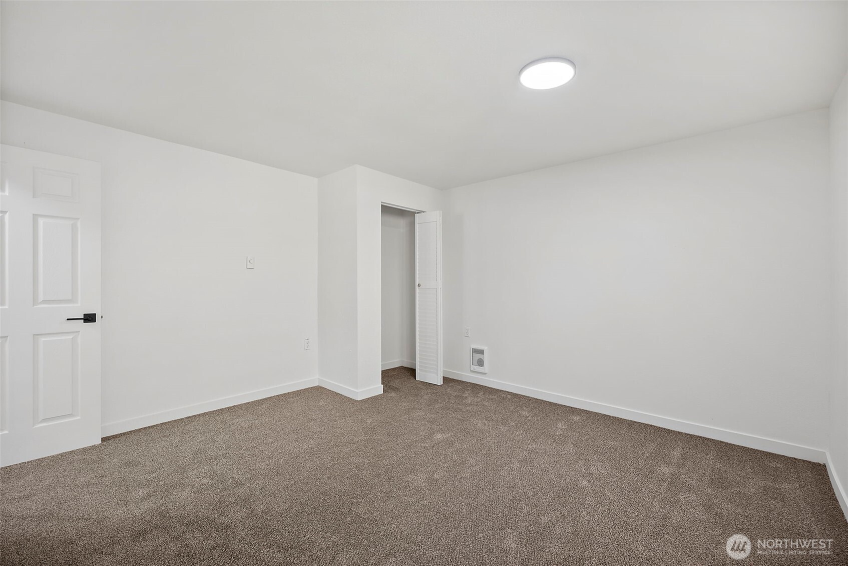 4817 E K Street , Tacoma, WA 98404