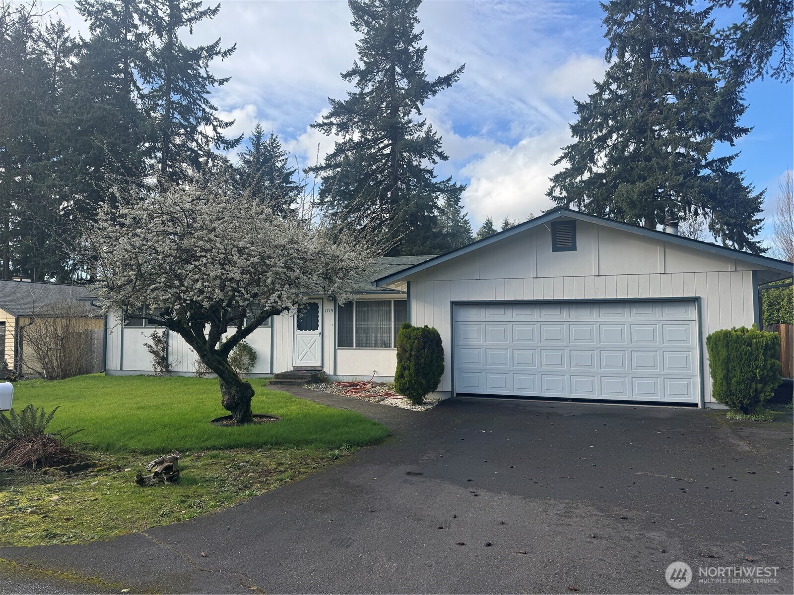 1715 148th Court S, Spanaway, WA 98387