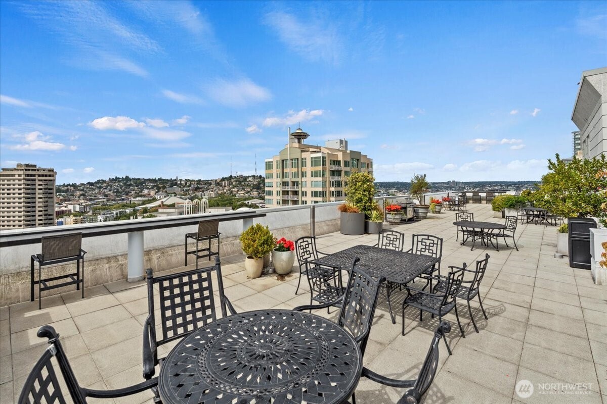 121 Vine Street #1404, Seattle, WA 98121