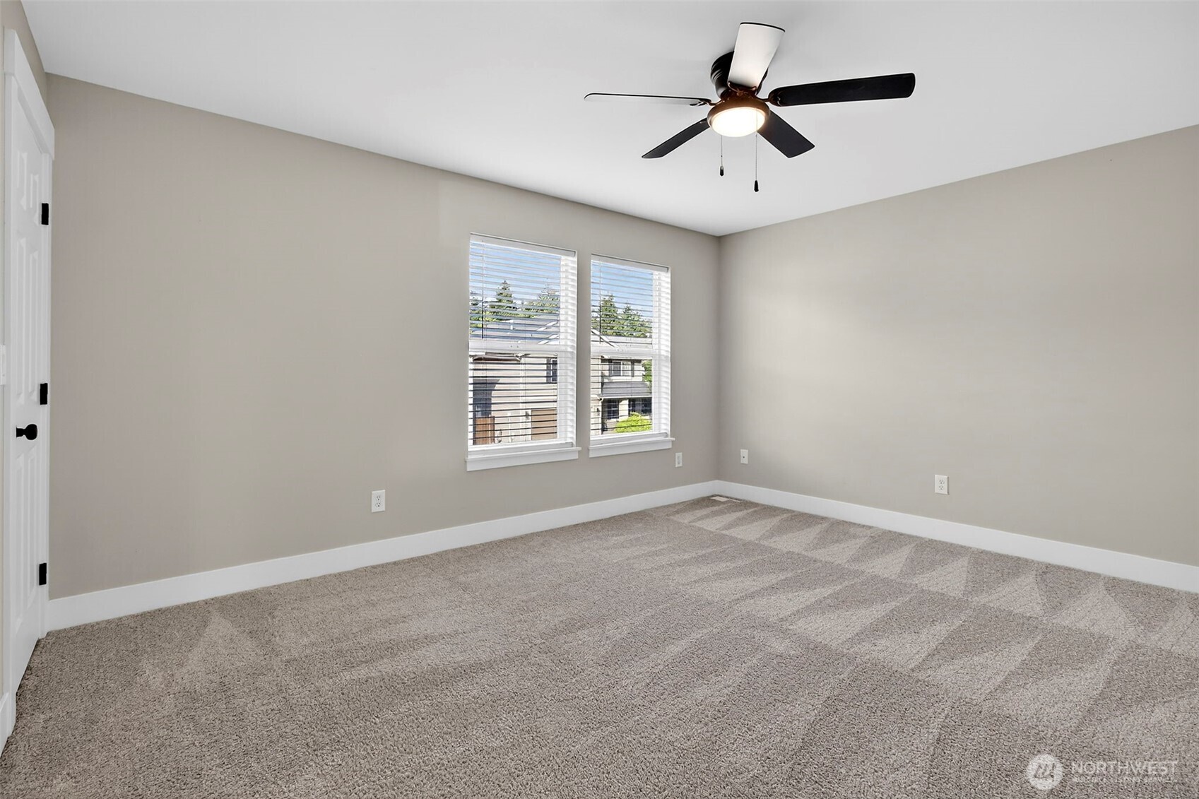 24216 237th Way SE, Maple Valley, WA 98038