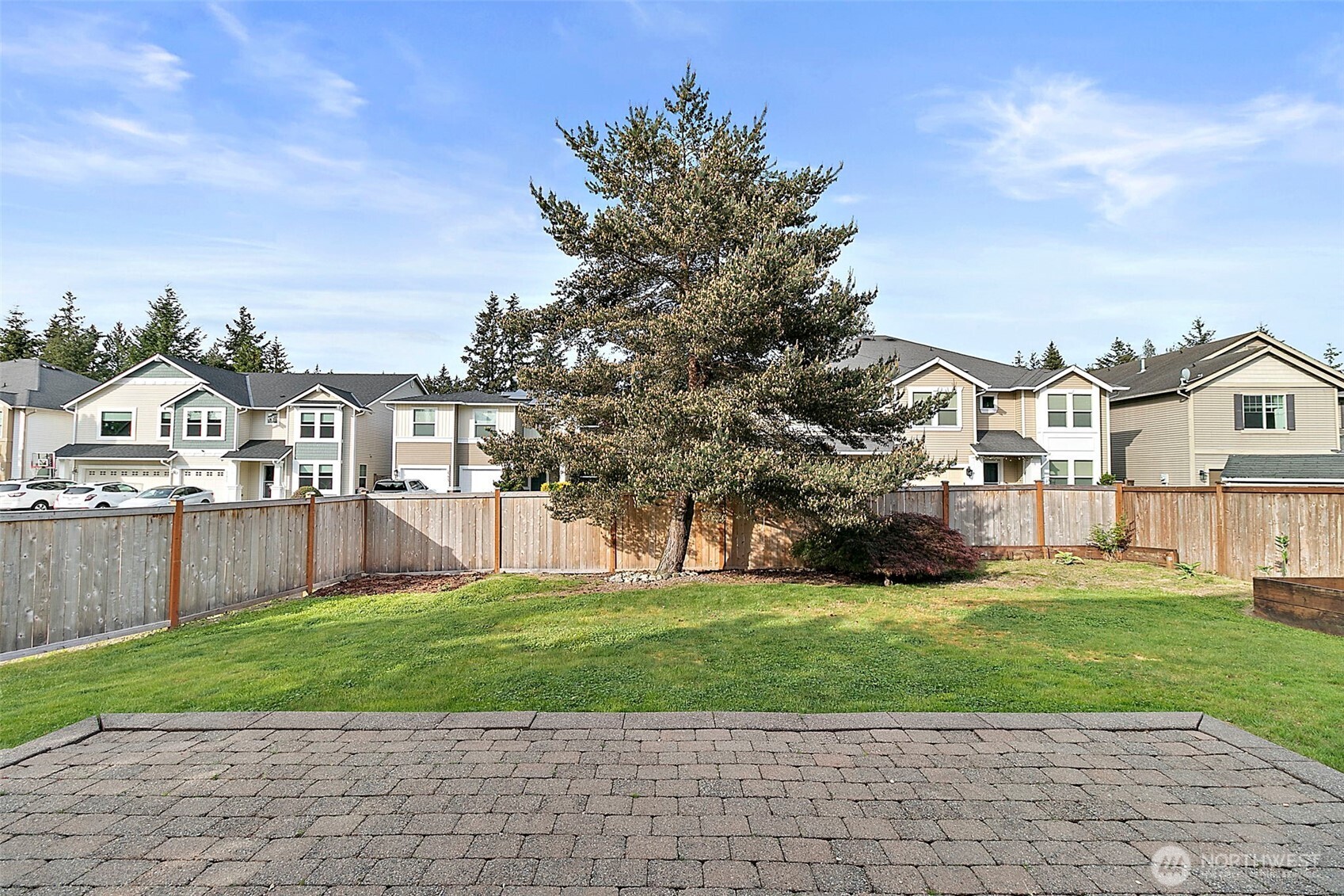 24216 237th Way SE, Maple Valley, WA 98038