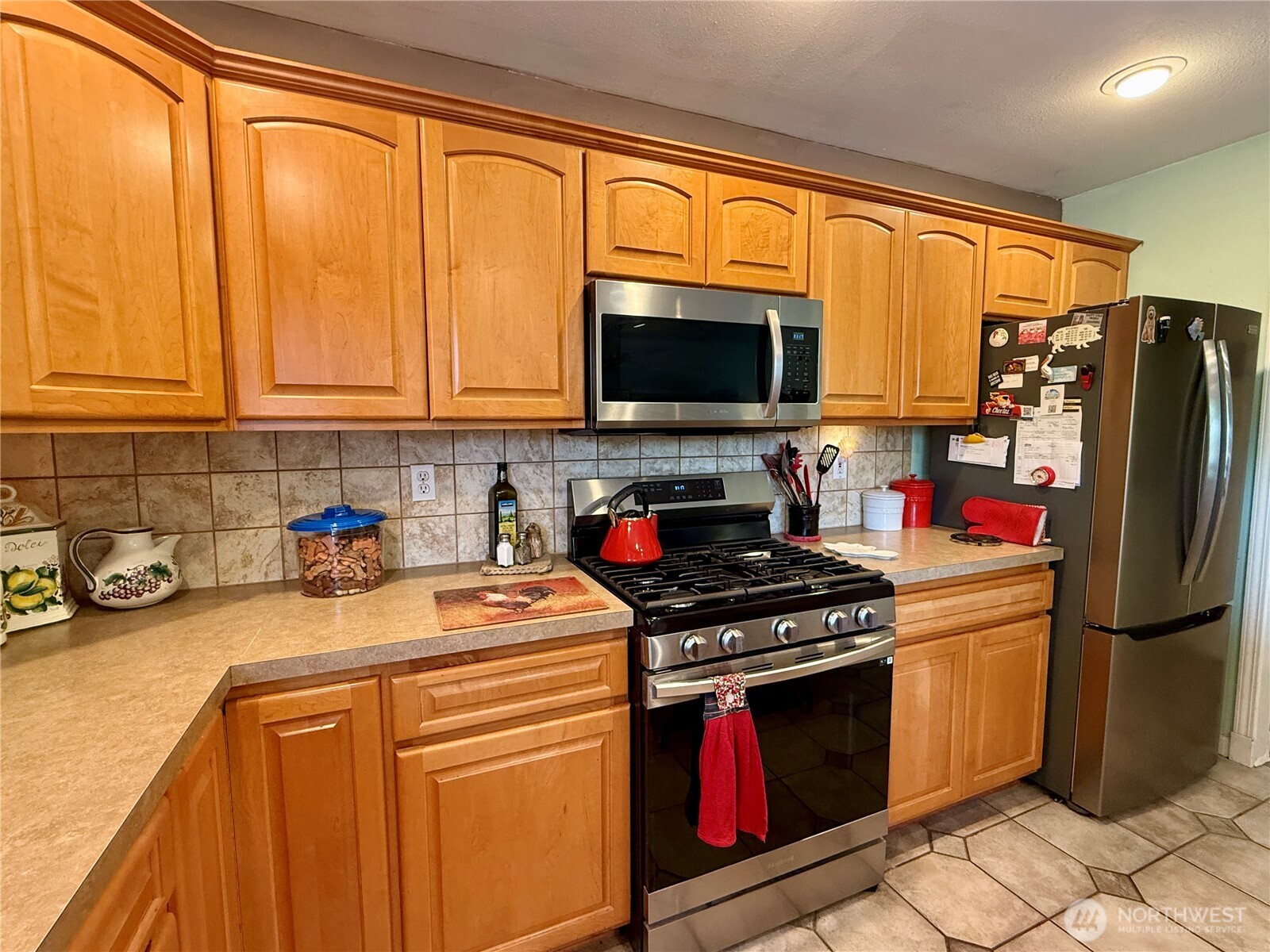 30214 H Street , Ocean Park, WA 98640