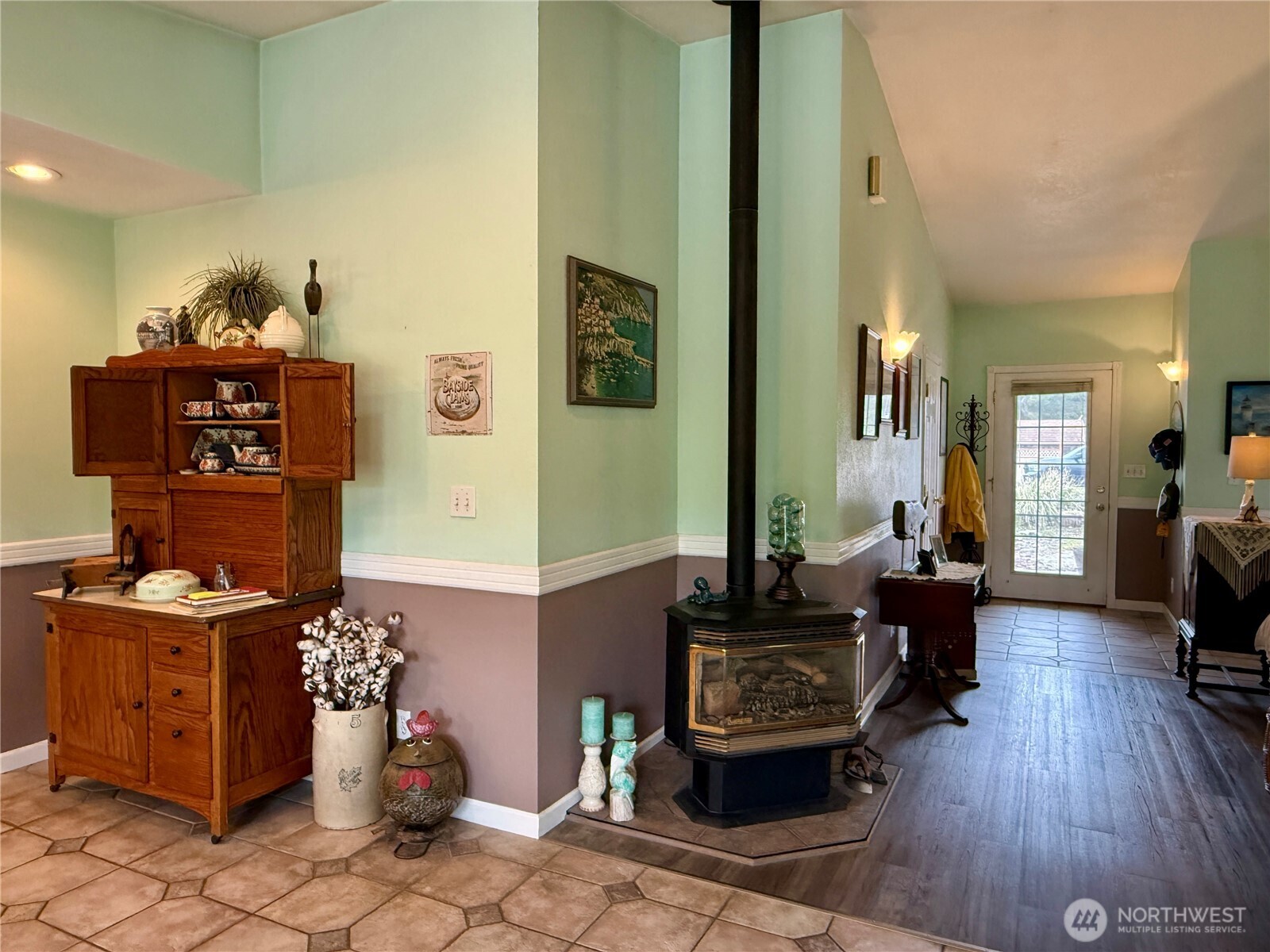 30214 H Street , Ocean Park, WA 98640