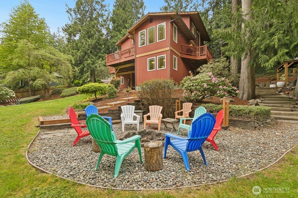1830 216th Place NE, Sammamish, WA 98074-4115