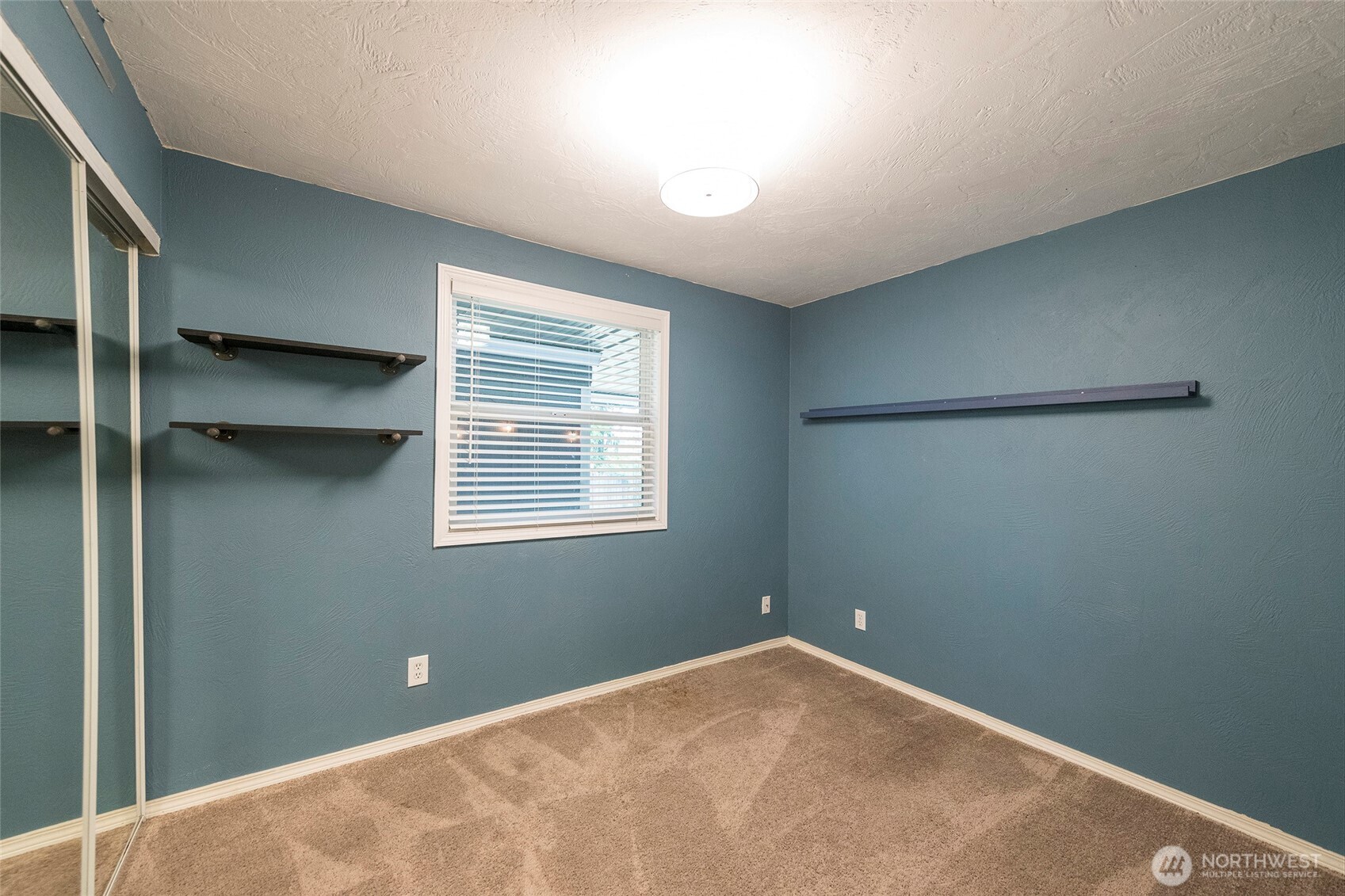 4823 66th Avenue W, University Place, WA 98467