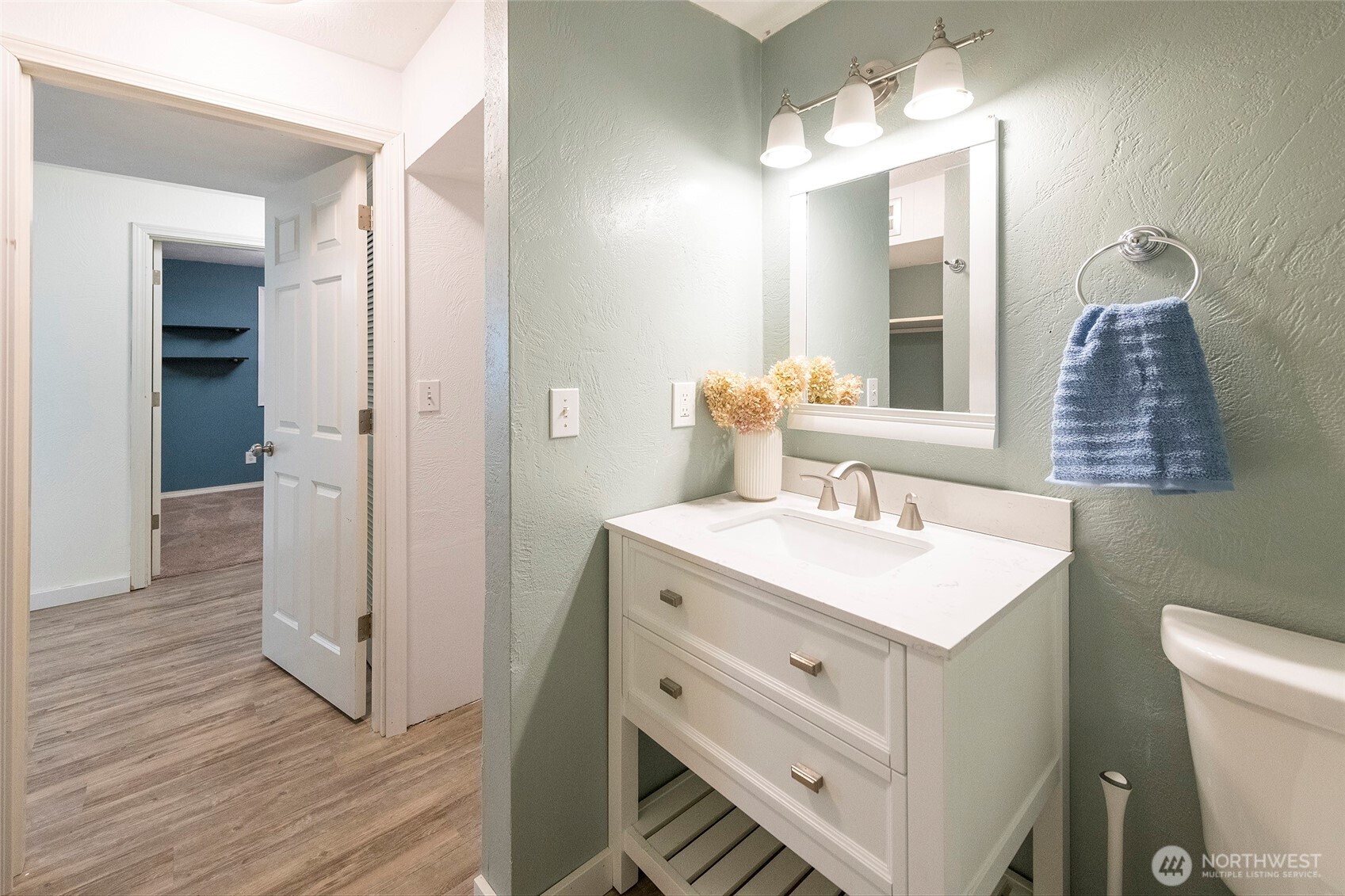 4823 66th Avenue W, University Place, WA 98467