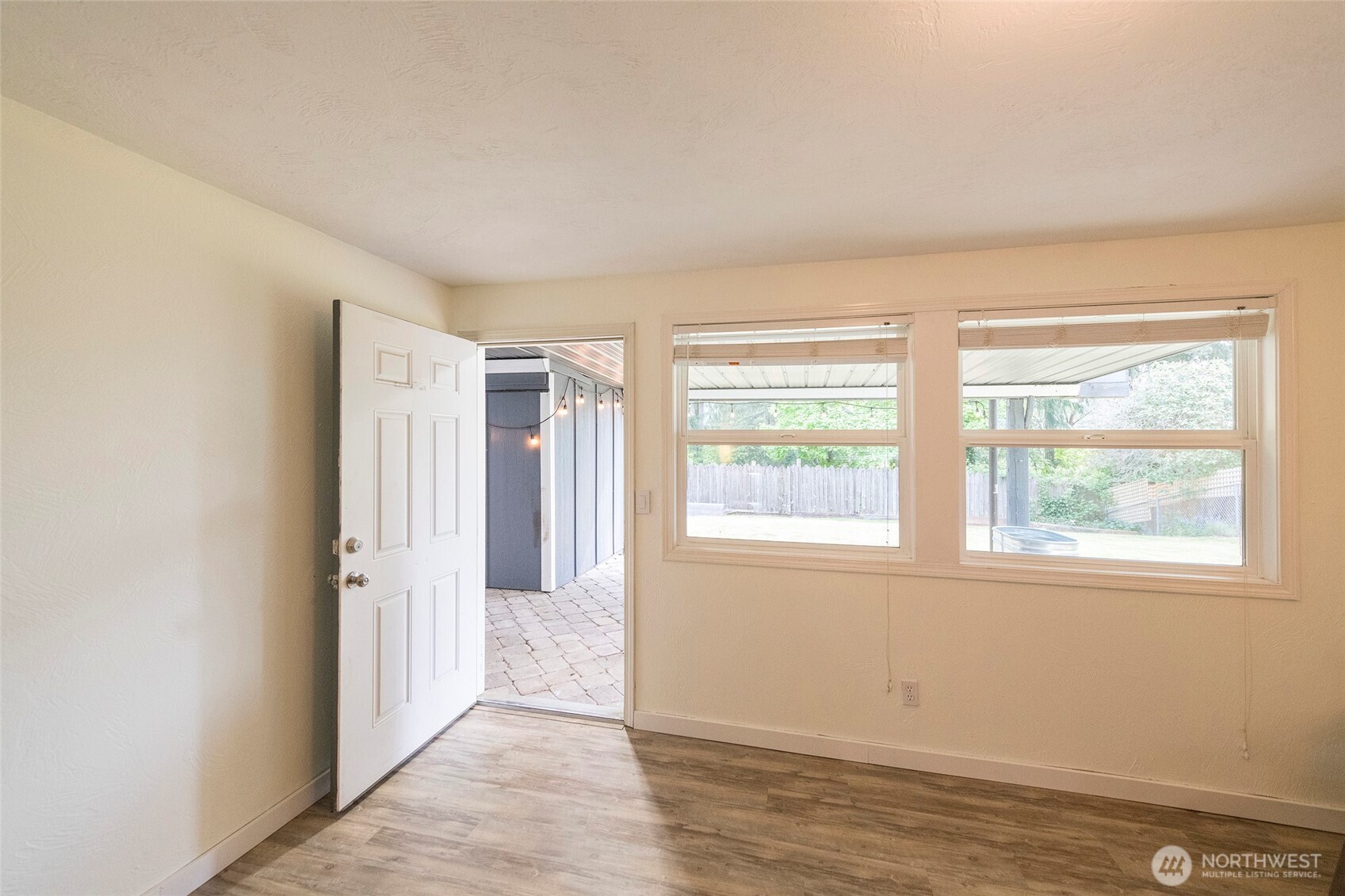 4823 66th Avenue W, University Place, WA 98467